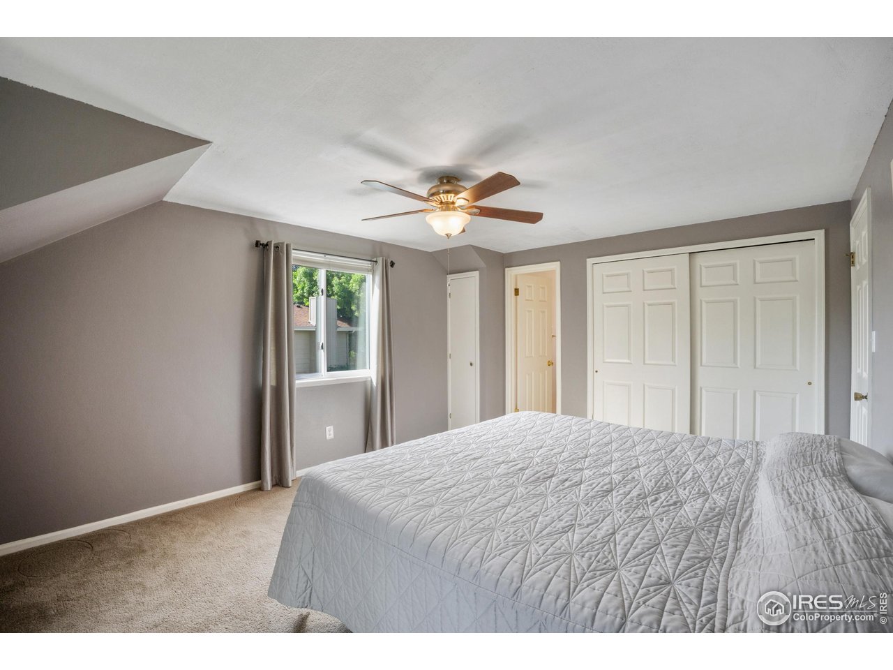 907 Rocky Mountain Way