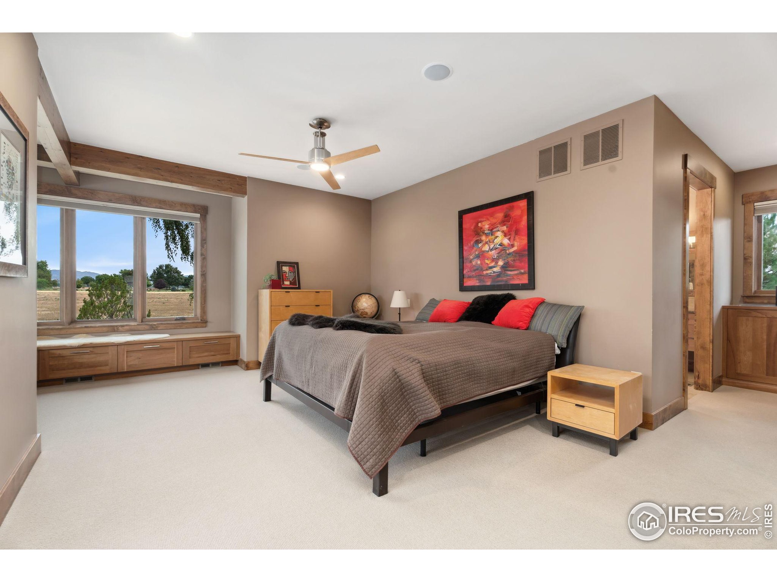 7687 Golden Prairie Ct