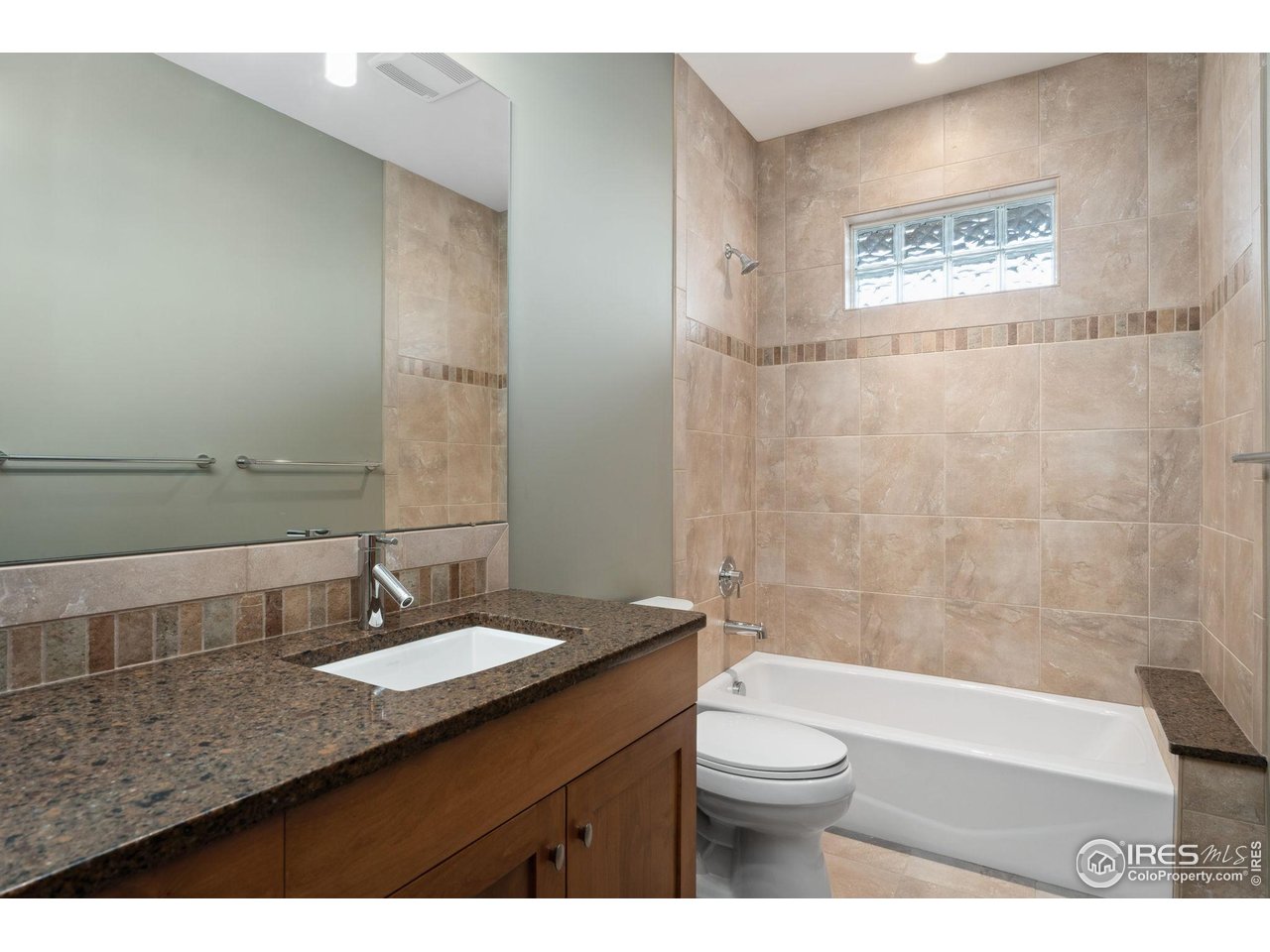 7687 Golden Prairie Ct