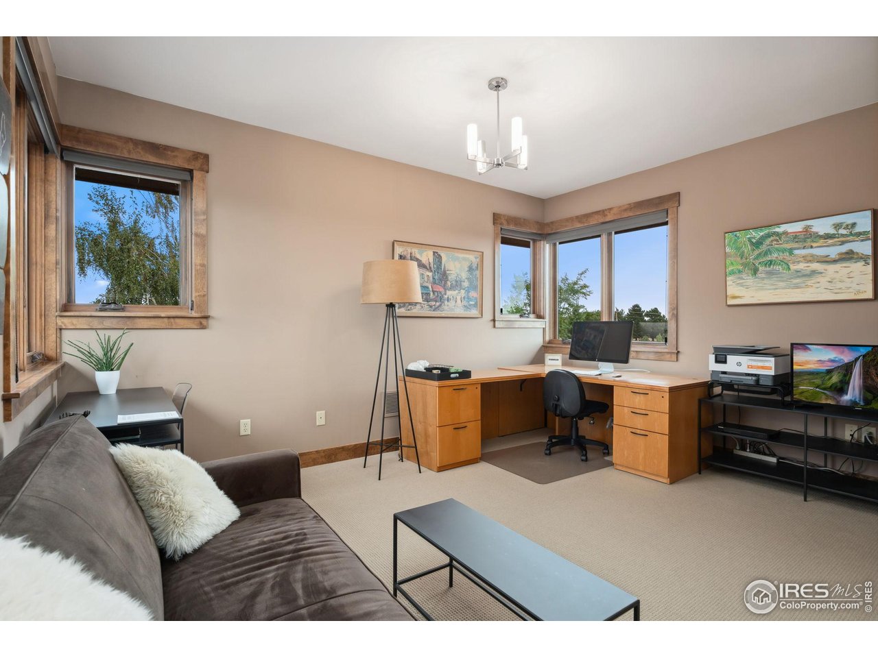 7687 Golden Prairie Ct