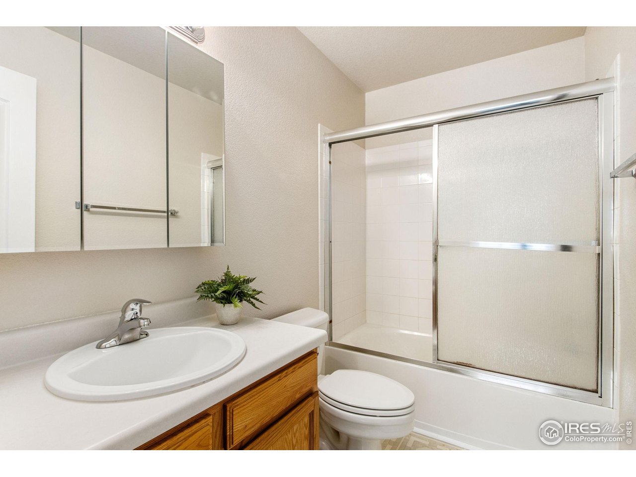 2502 Timberwood Dr 104