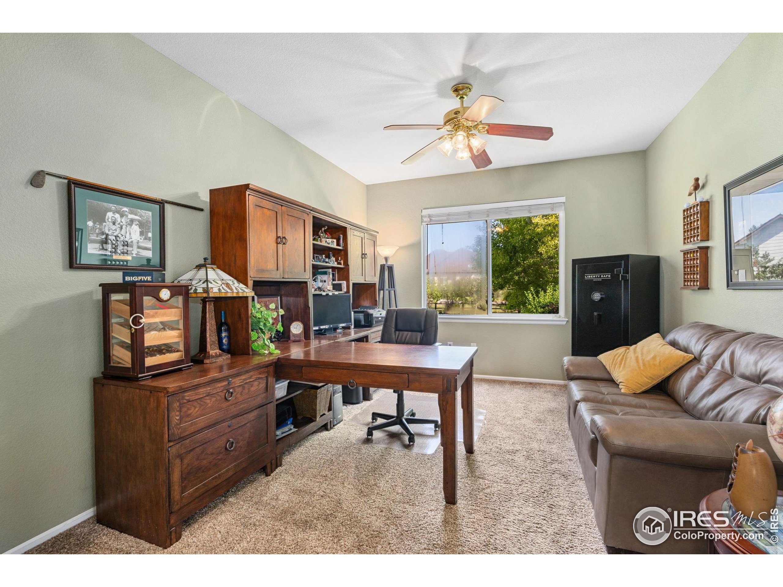 4511 Haystack Dr
