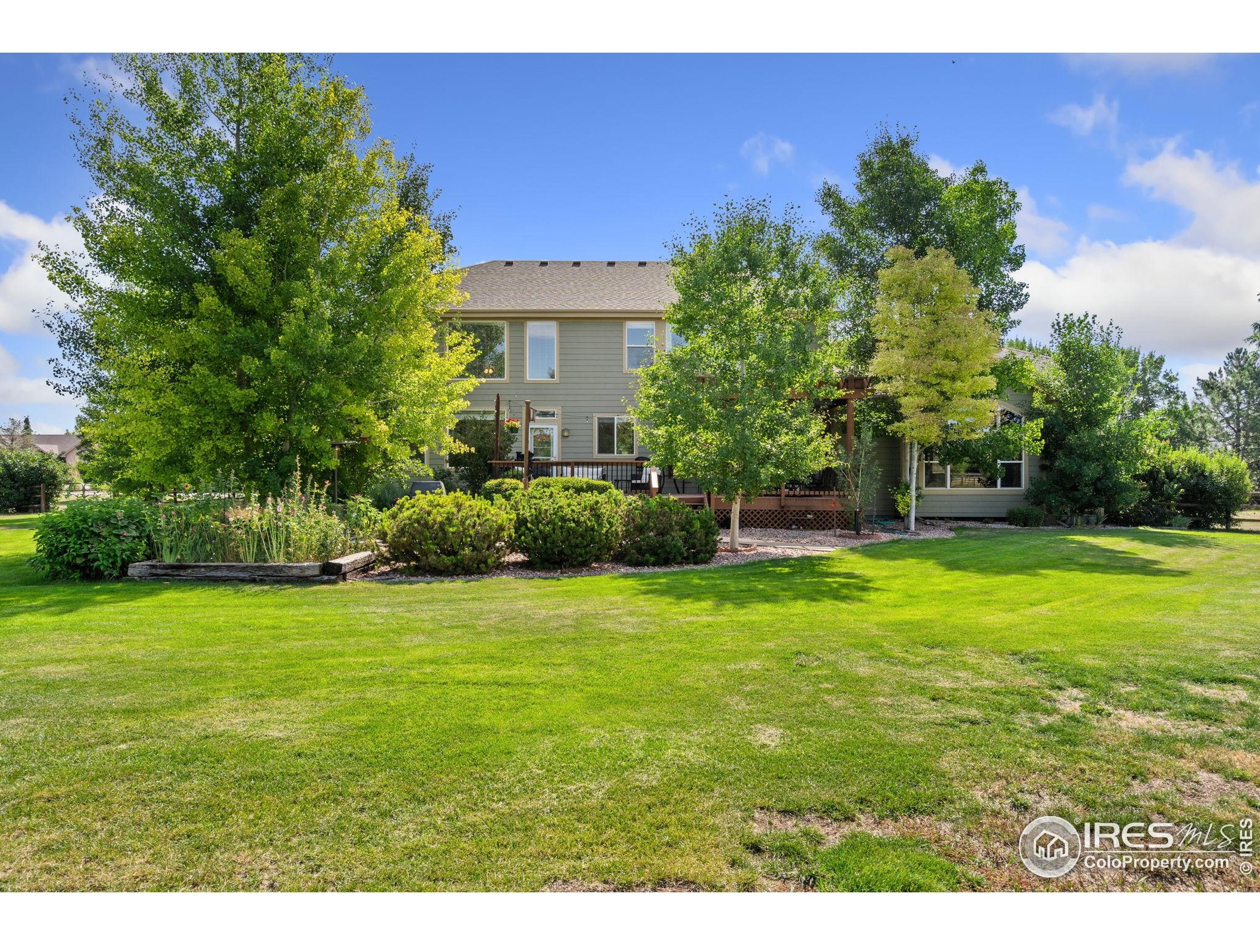 4511 Haystack Dr