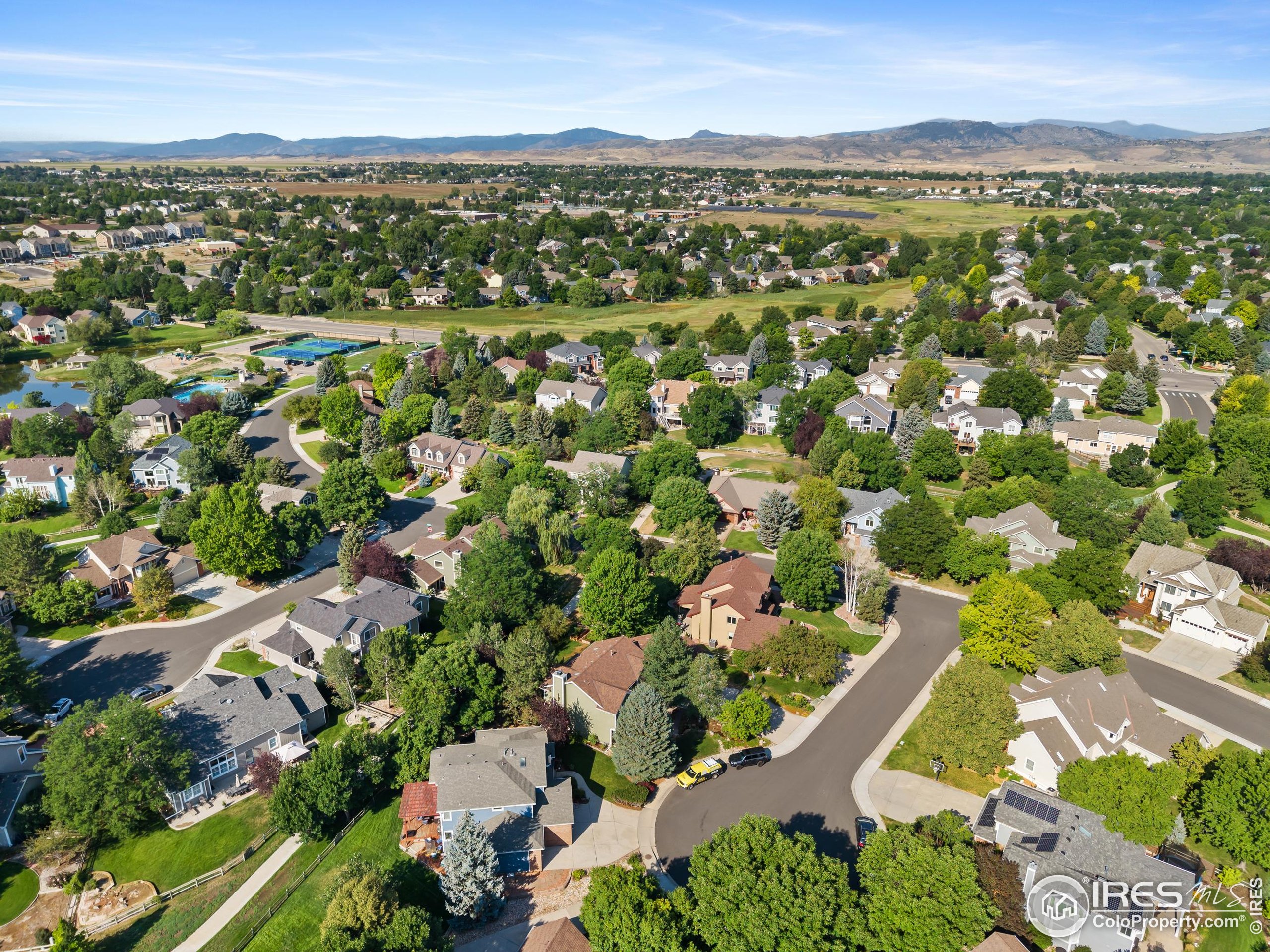 1201 Chickadee Ct