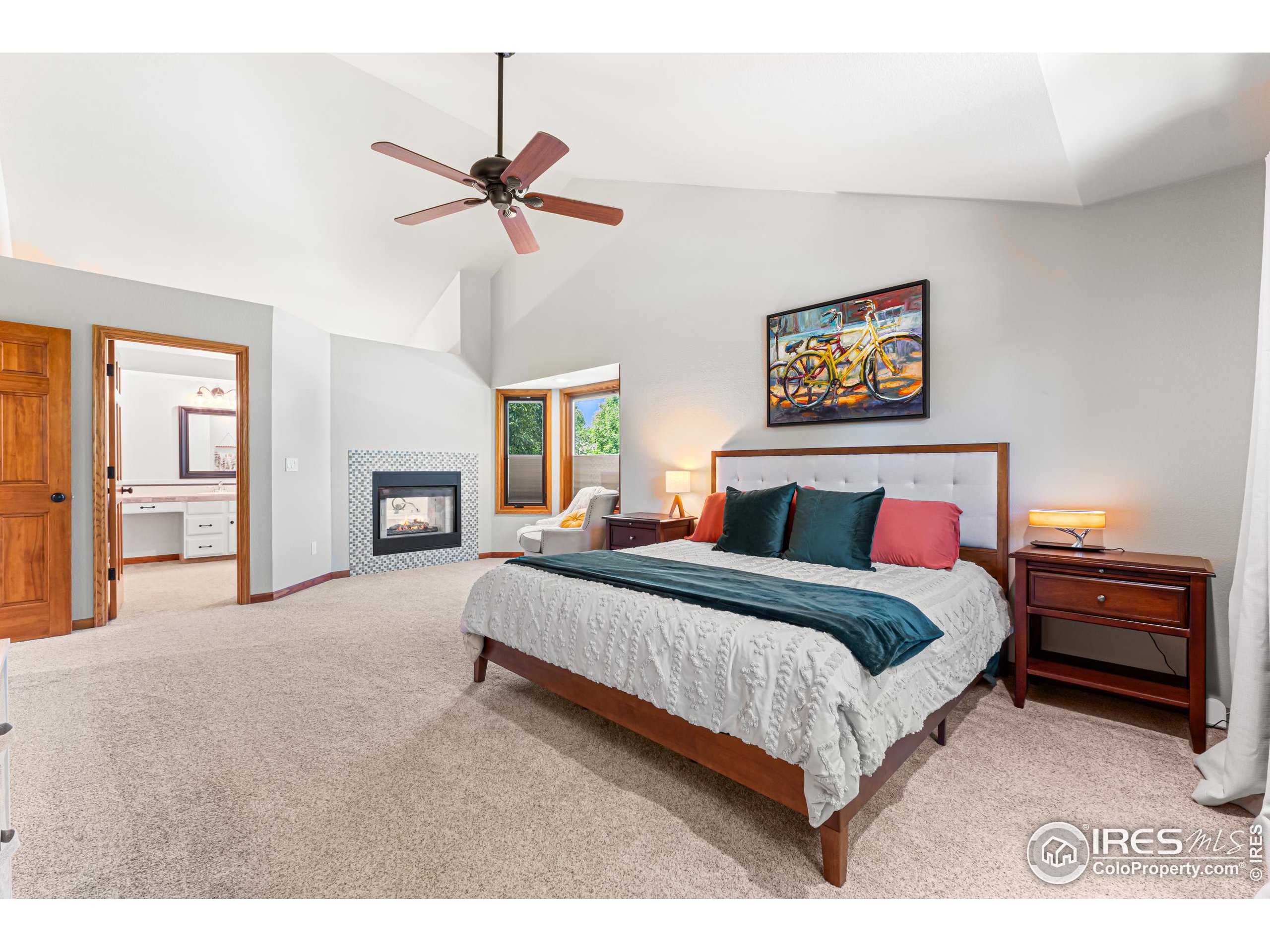 1201 Chickadee Ct
