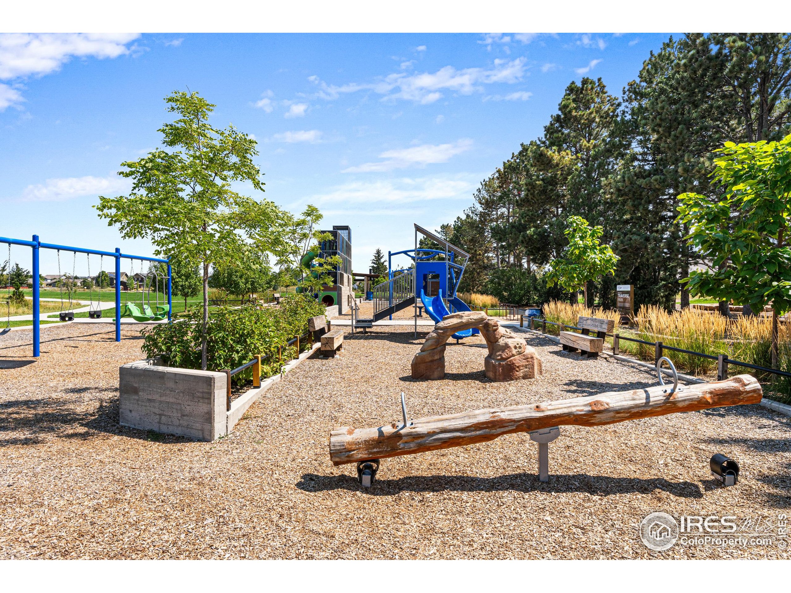 762 Greenfields Dr