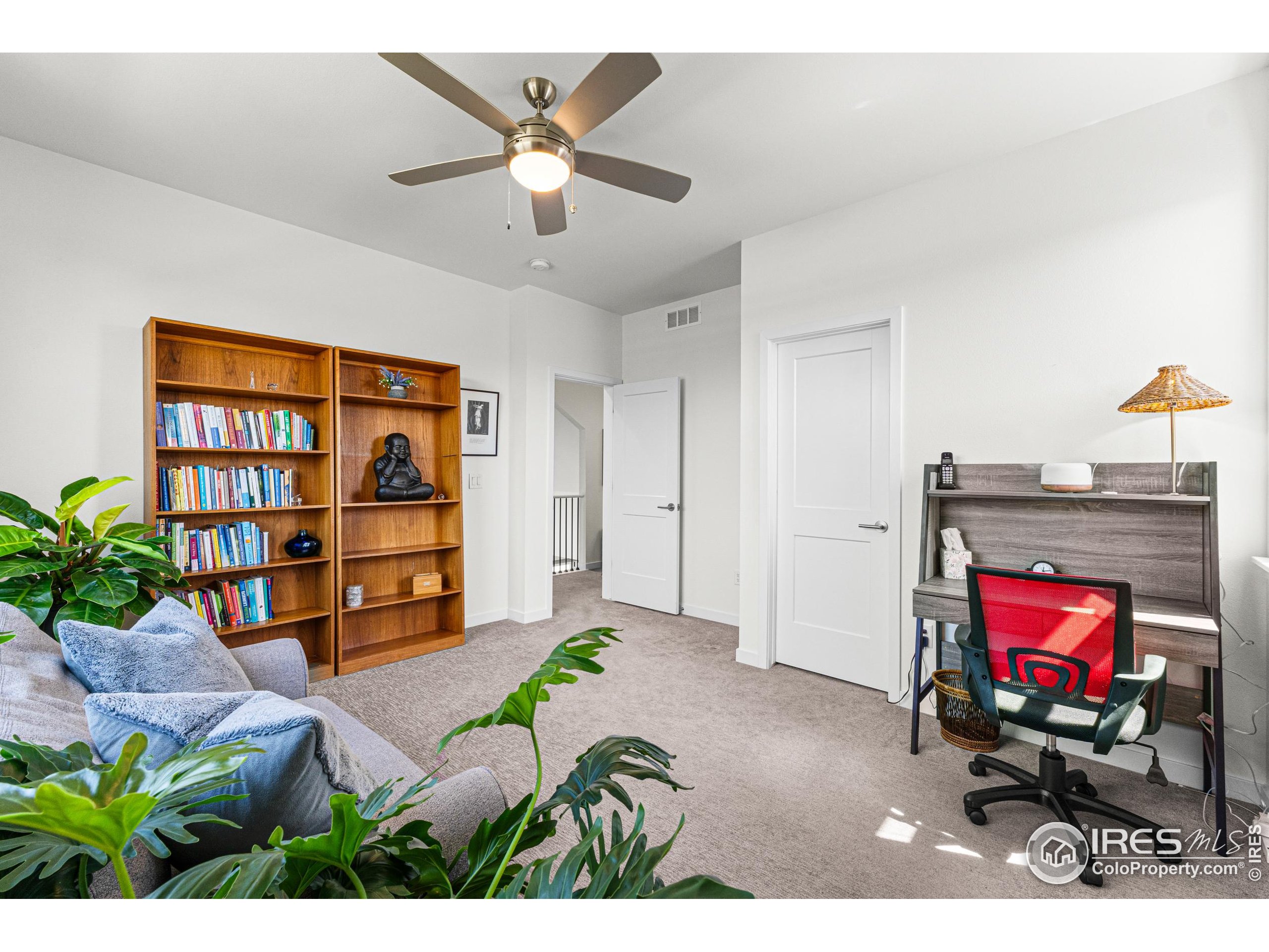 762 Greenfields Dr