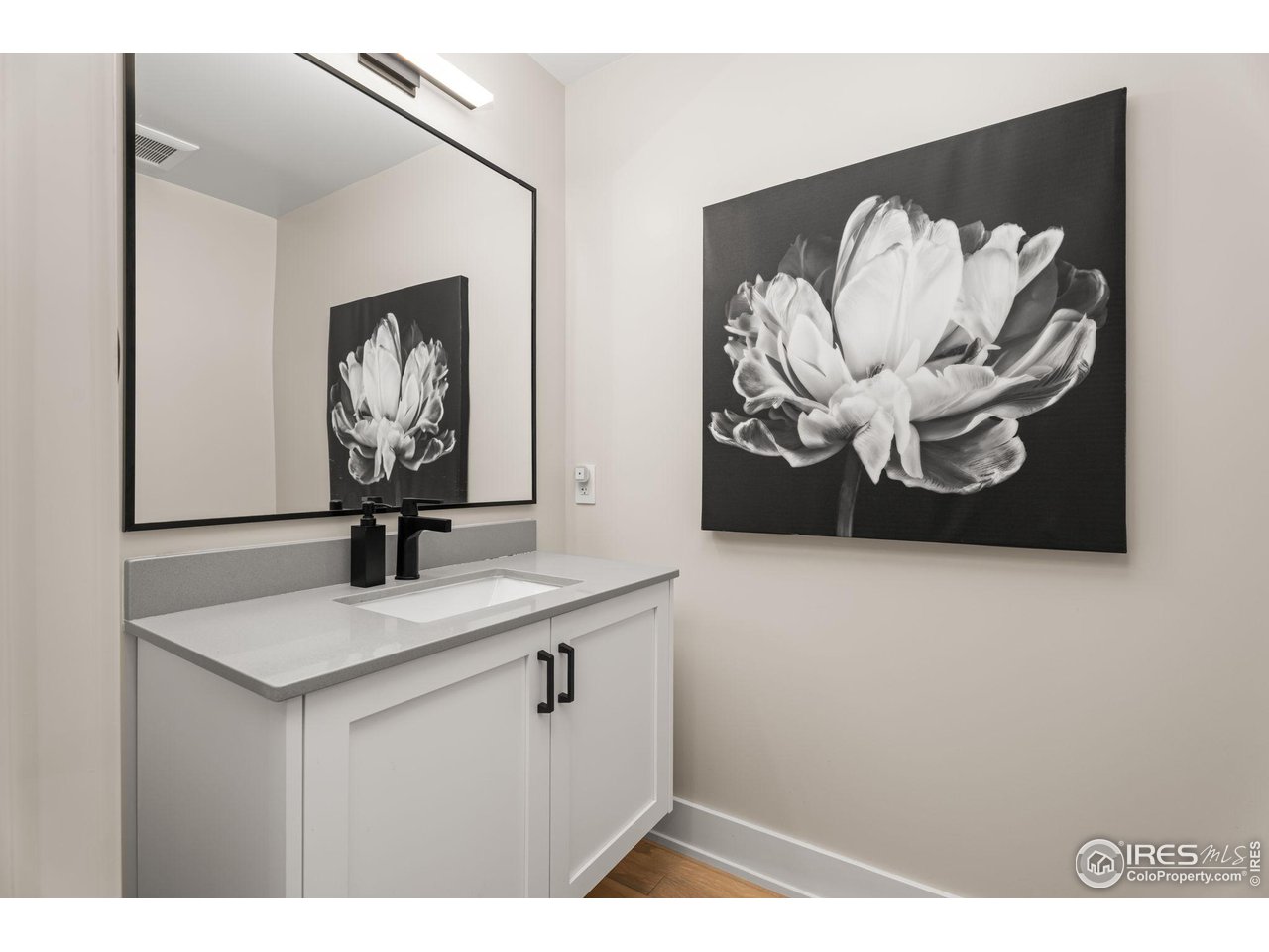 221 E Mountain Ave 412