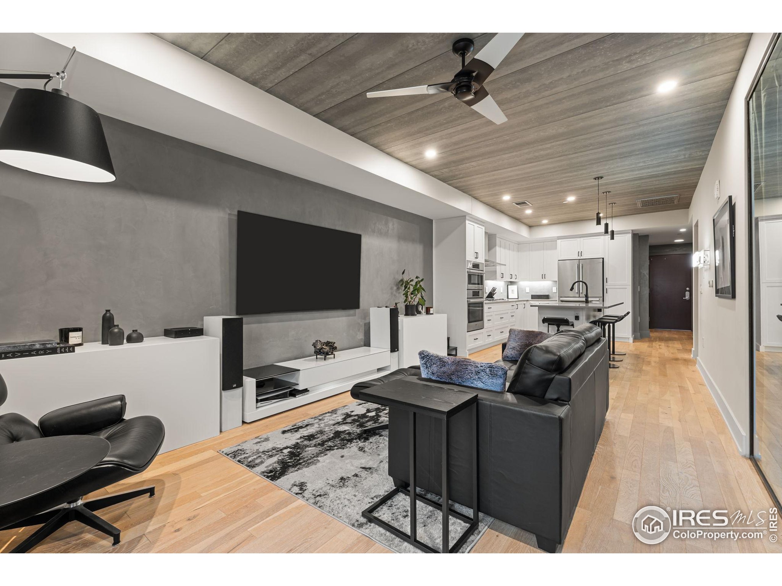 221 E Mountain Ave 412