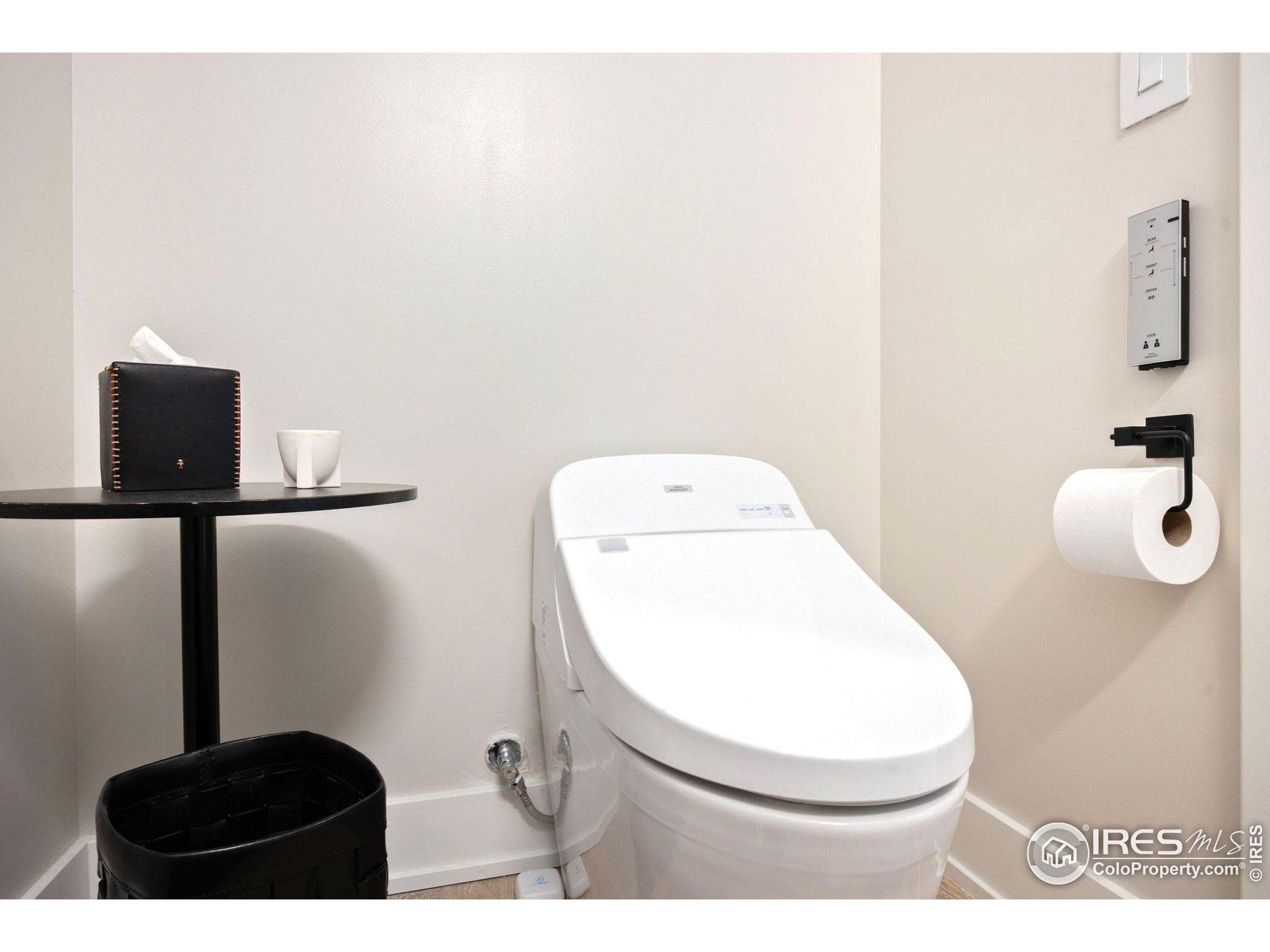 221 E Mountain Ave 412