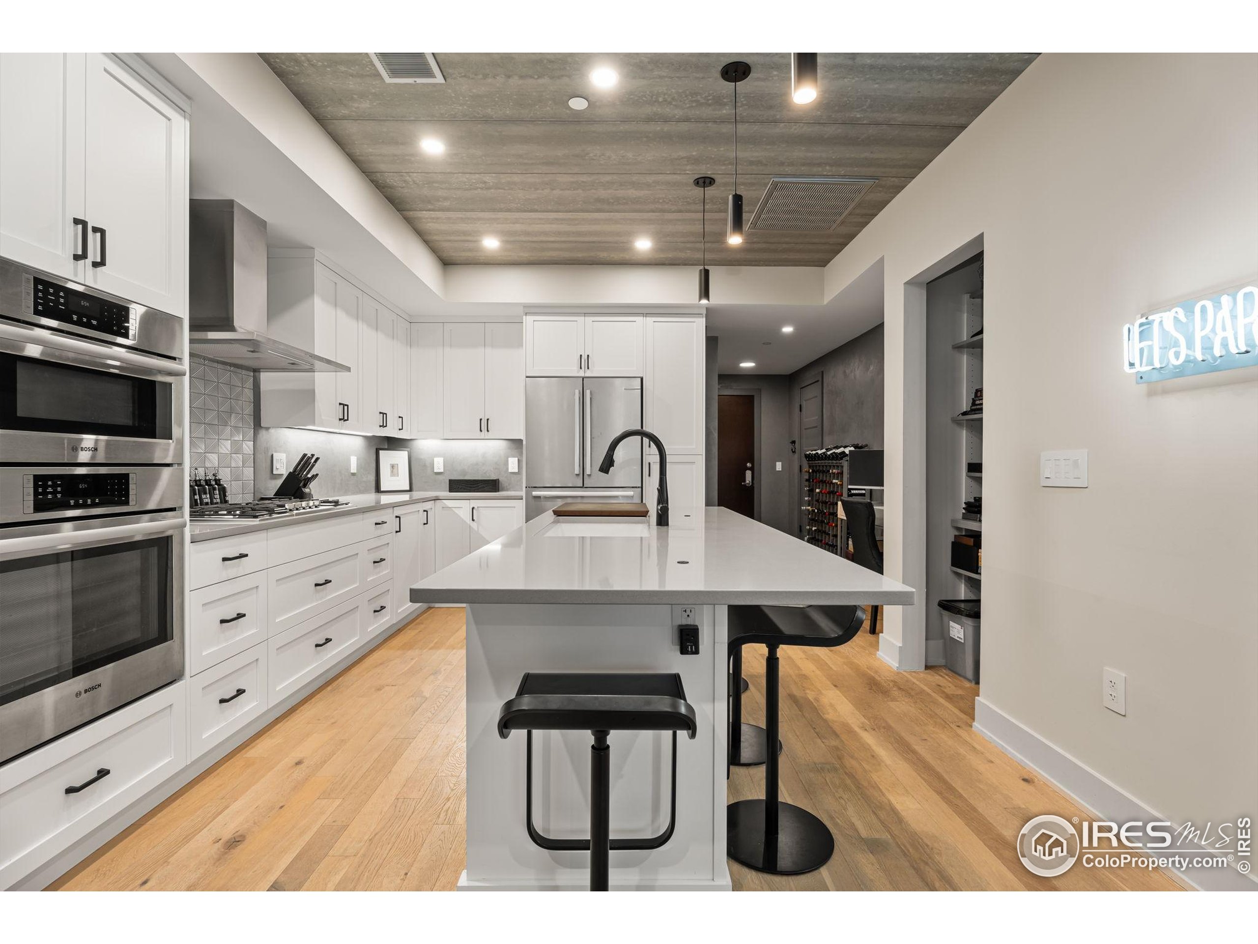 221 E Mountain Ave 412