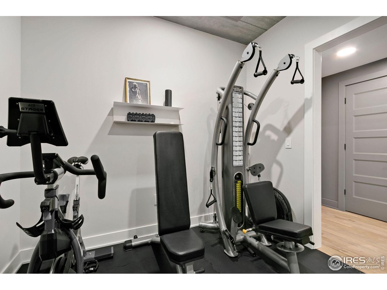 221 E Mountain Ave 412