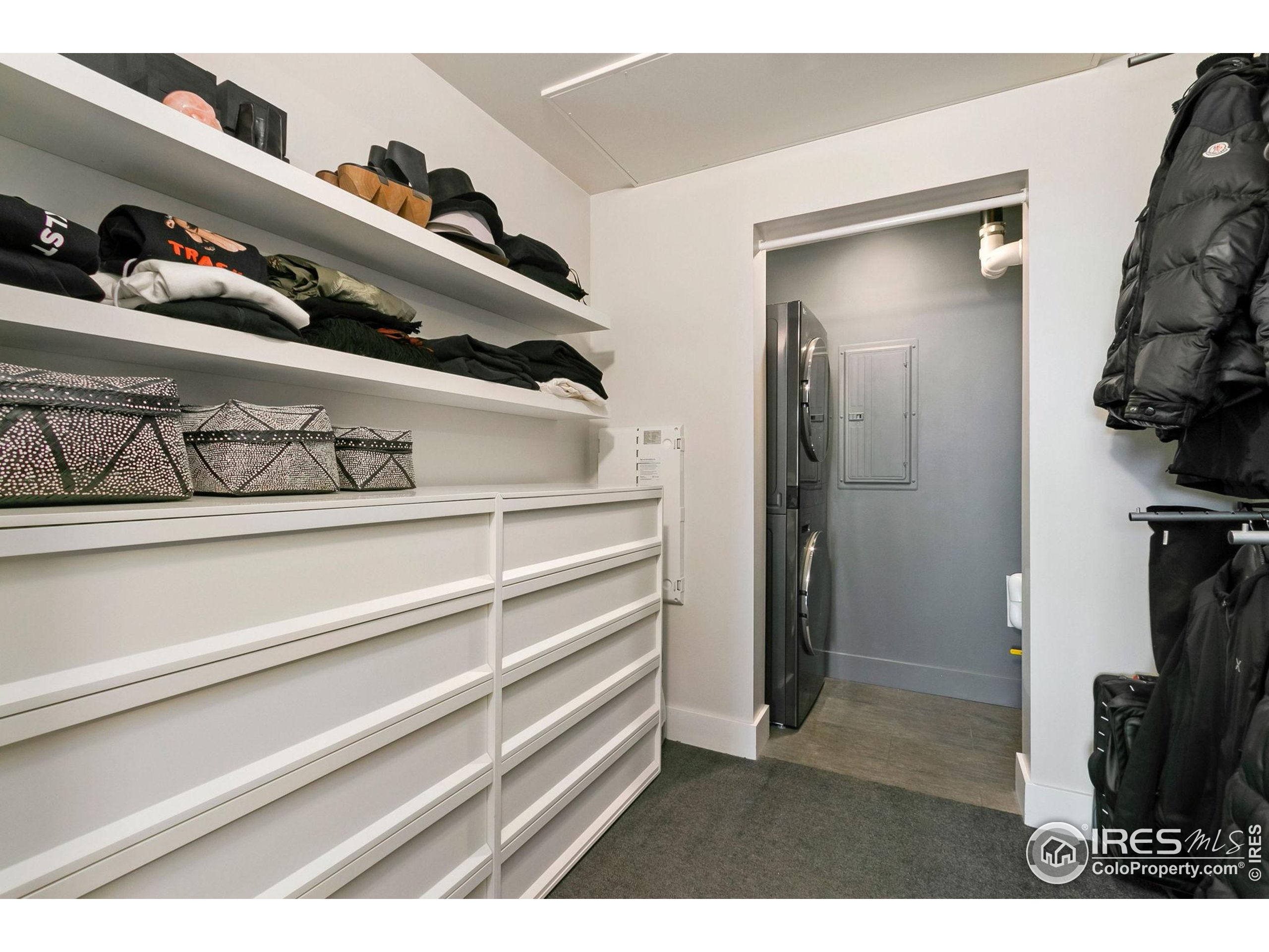 221 E Mountain Ave 412