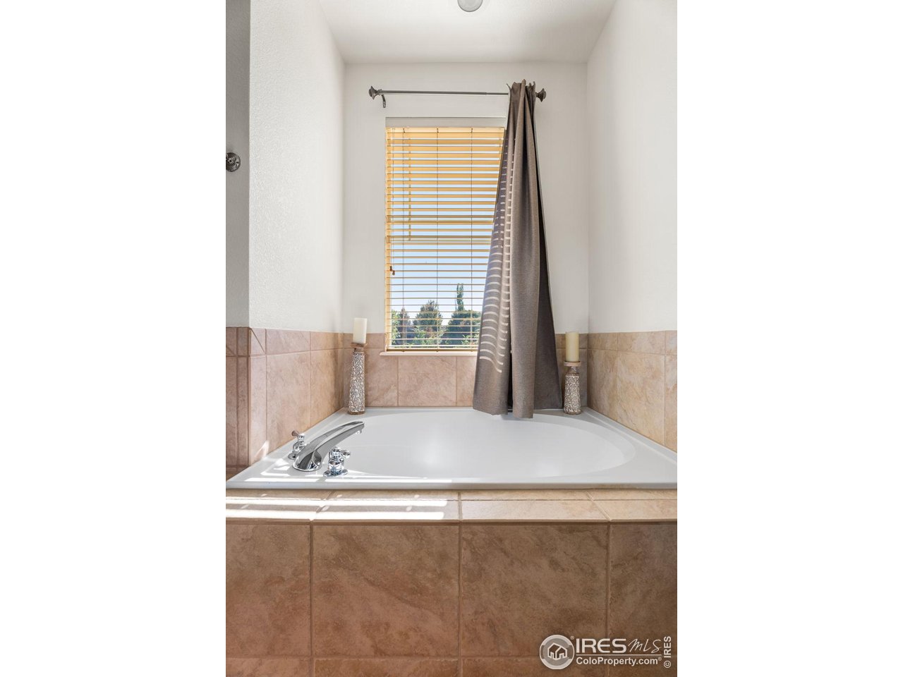 3826 Sky Gazer Ln 17-B