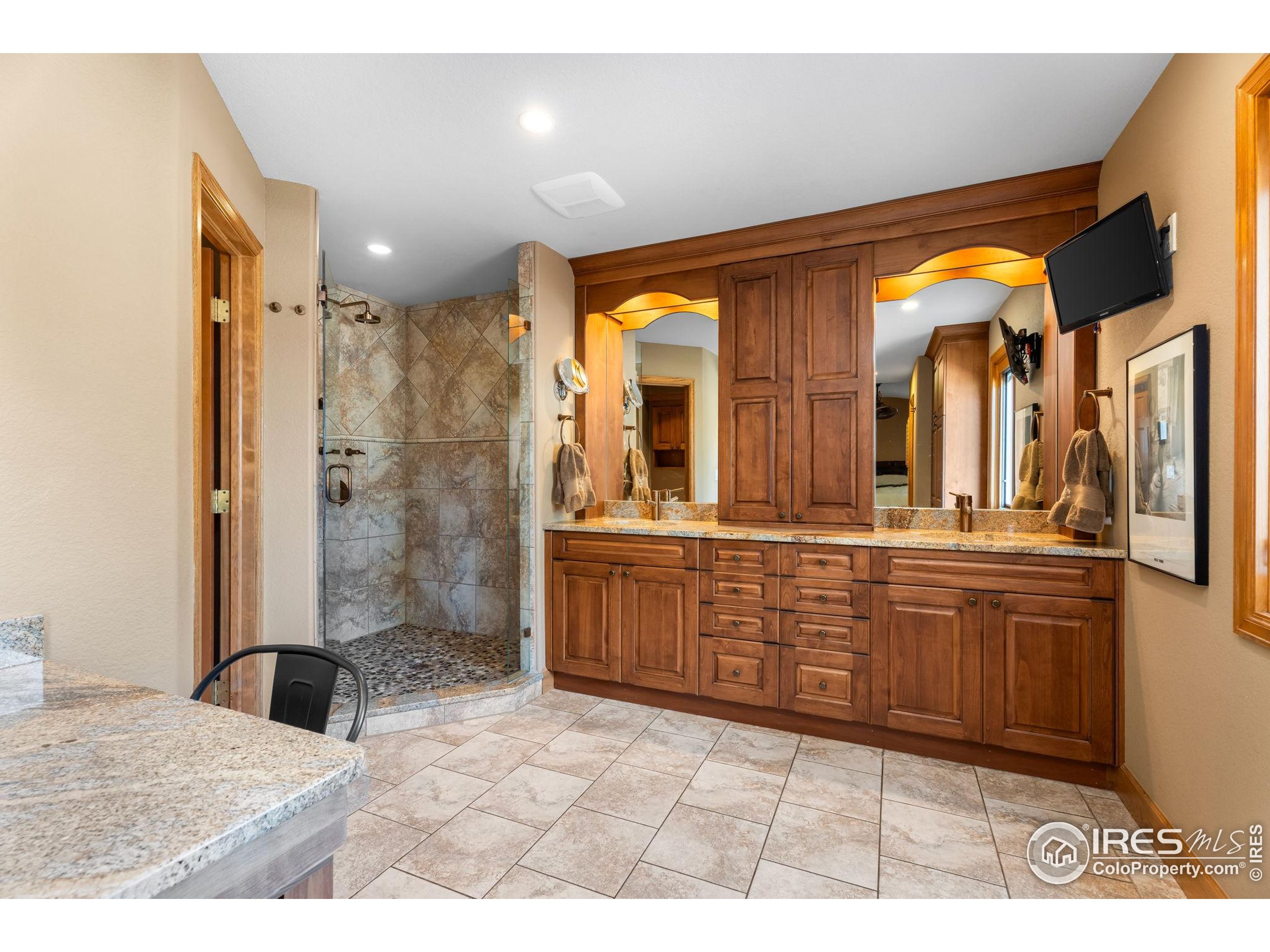 12625 Vermillion Rd Longmont