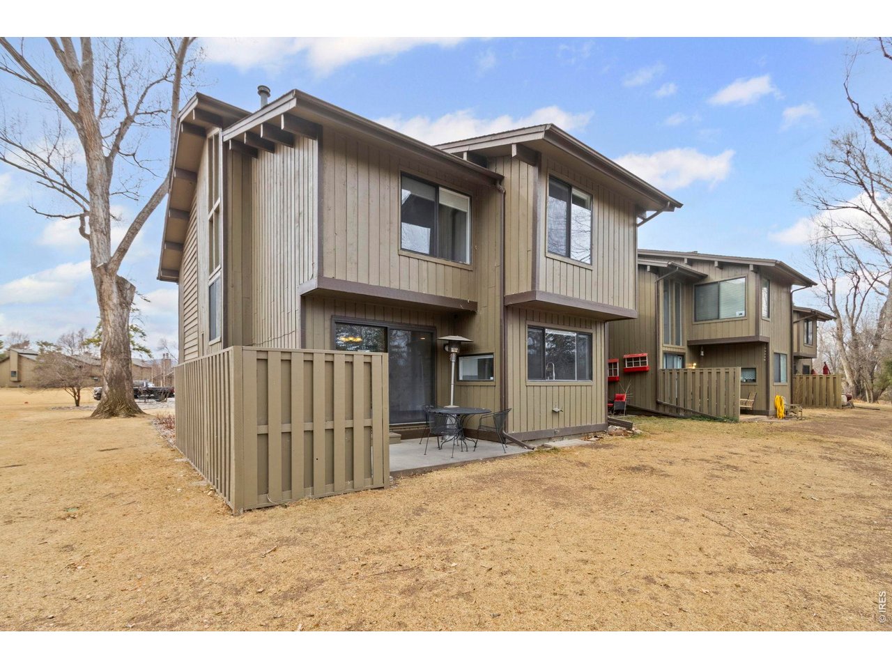 1901 Waters Edge St F