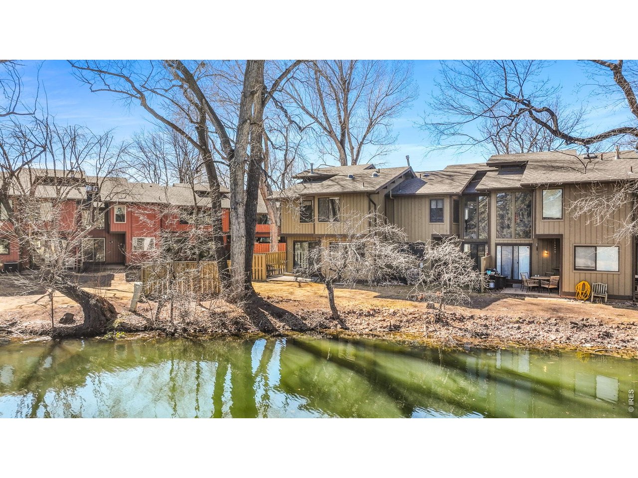 1901 Waters Edge St F