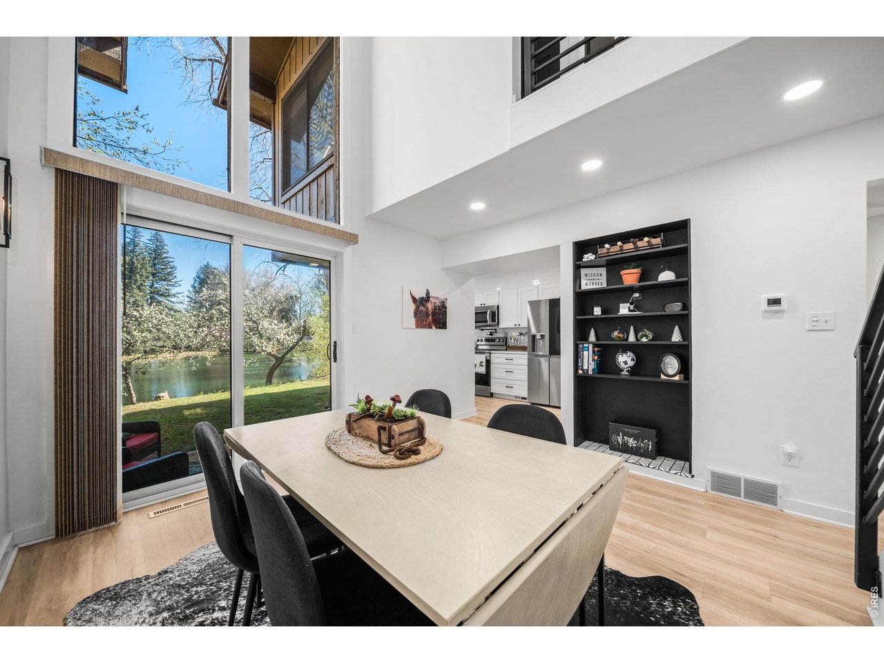 1901 Waters Edge St E