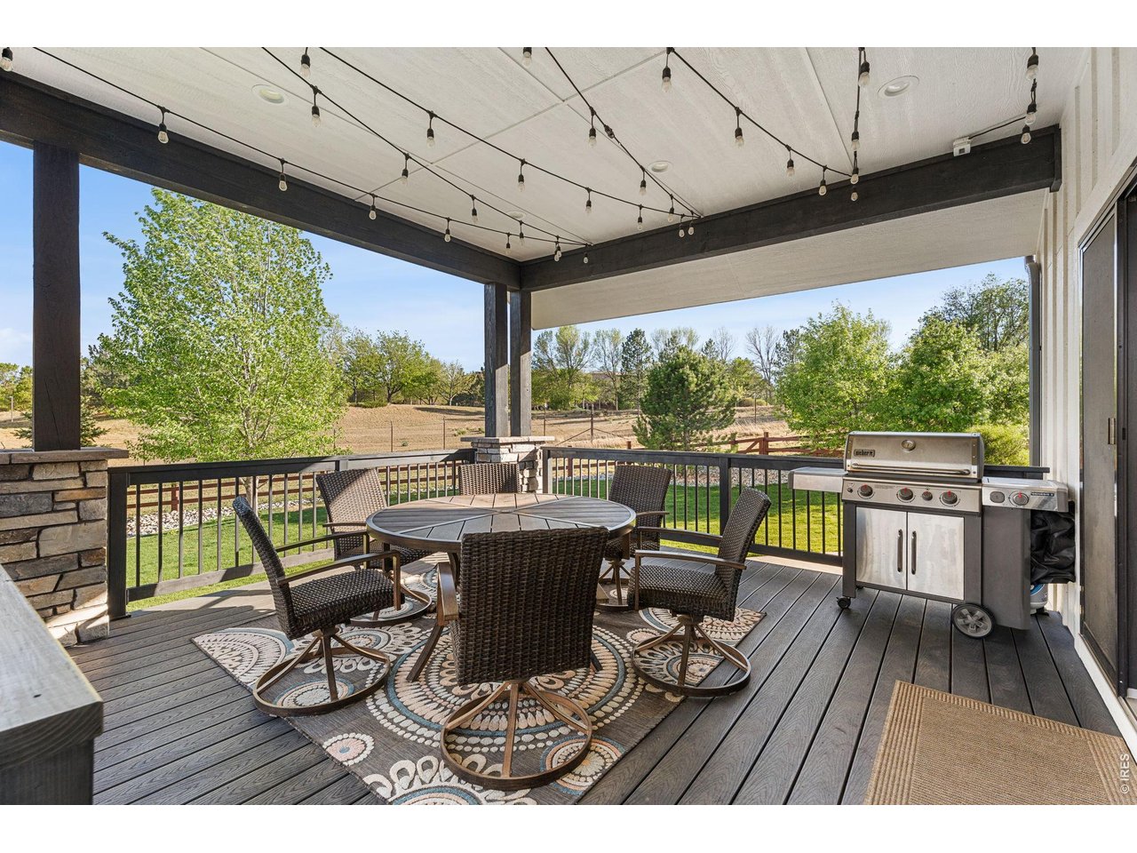3421 Pond View Dr