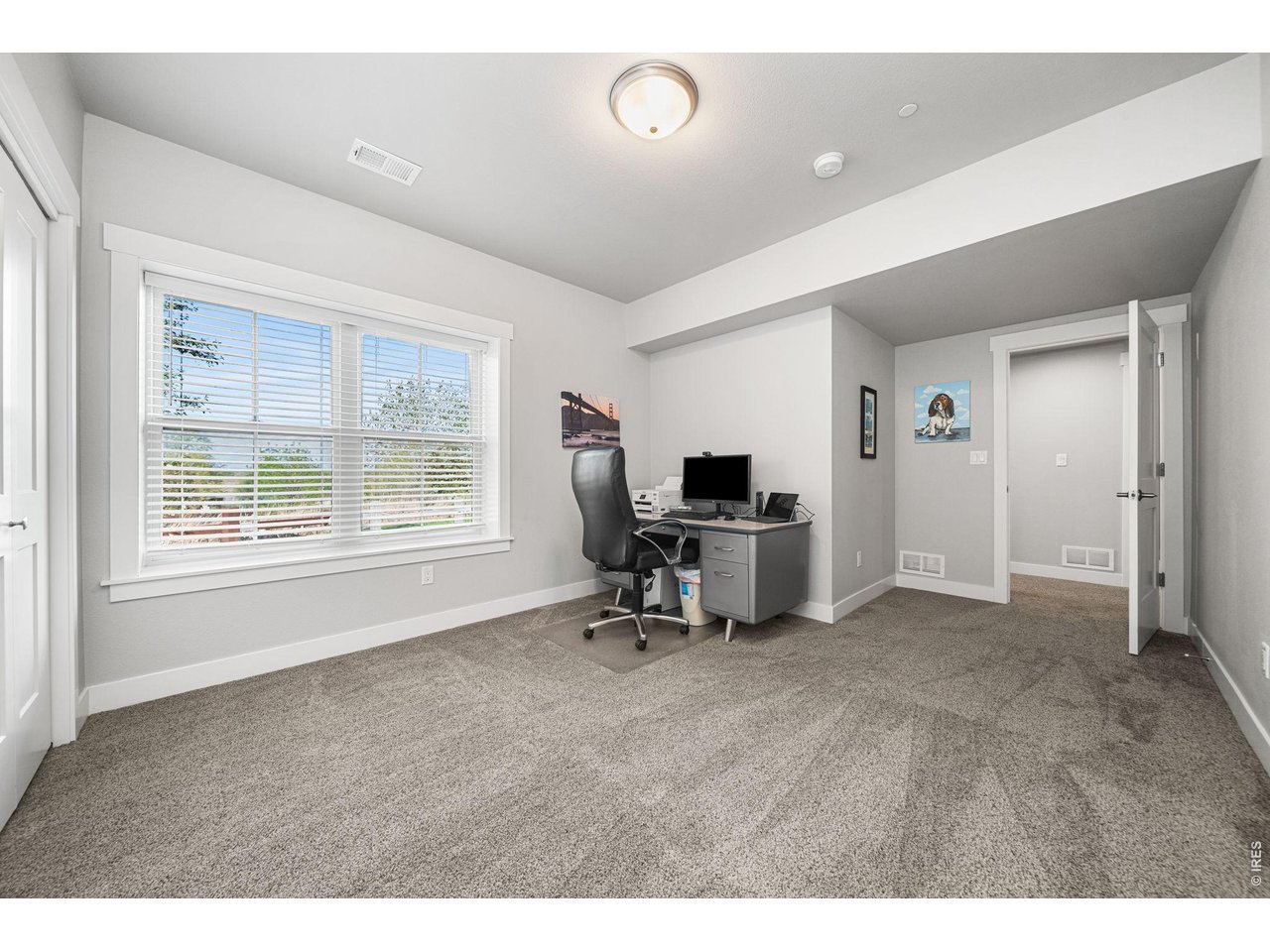 3421 Pond View Dr