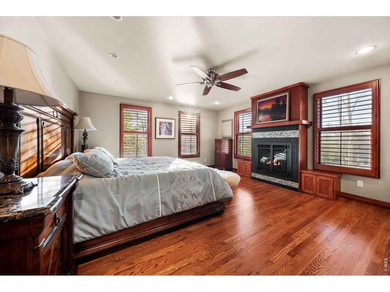 2900 Spring Mountain Dr