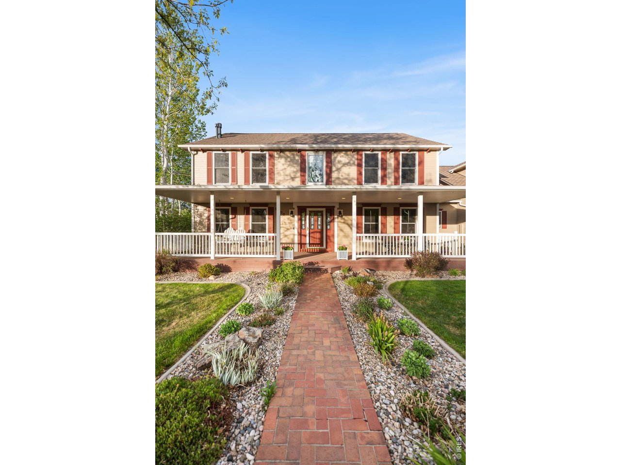 2900 Spring Mountain Dr