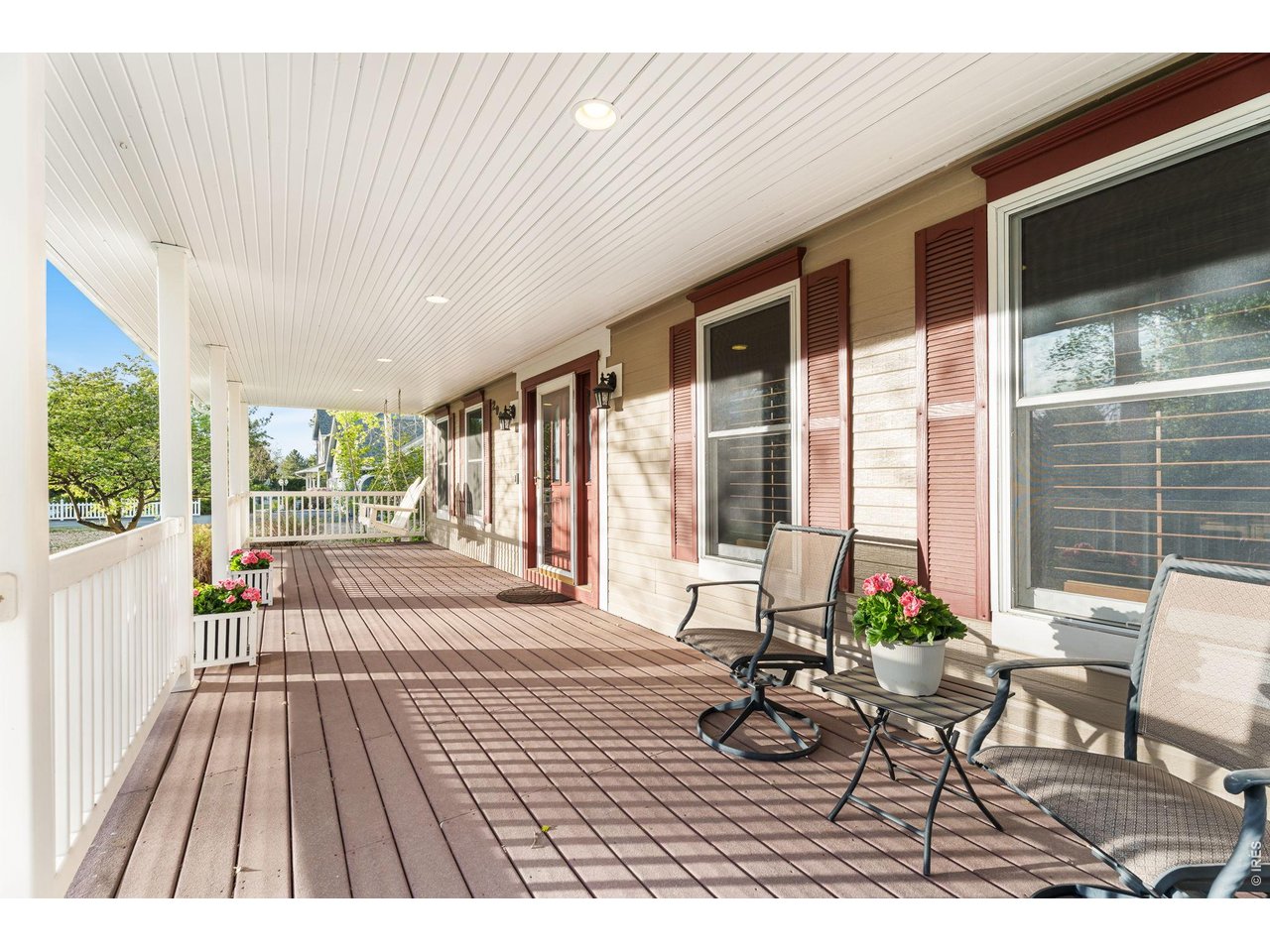 2900 Spring Mountain Dr