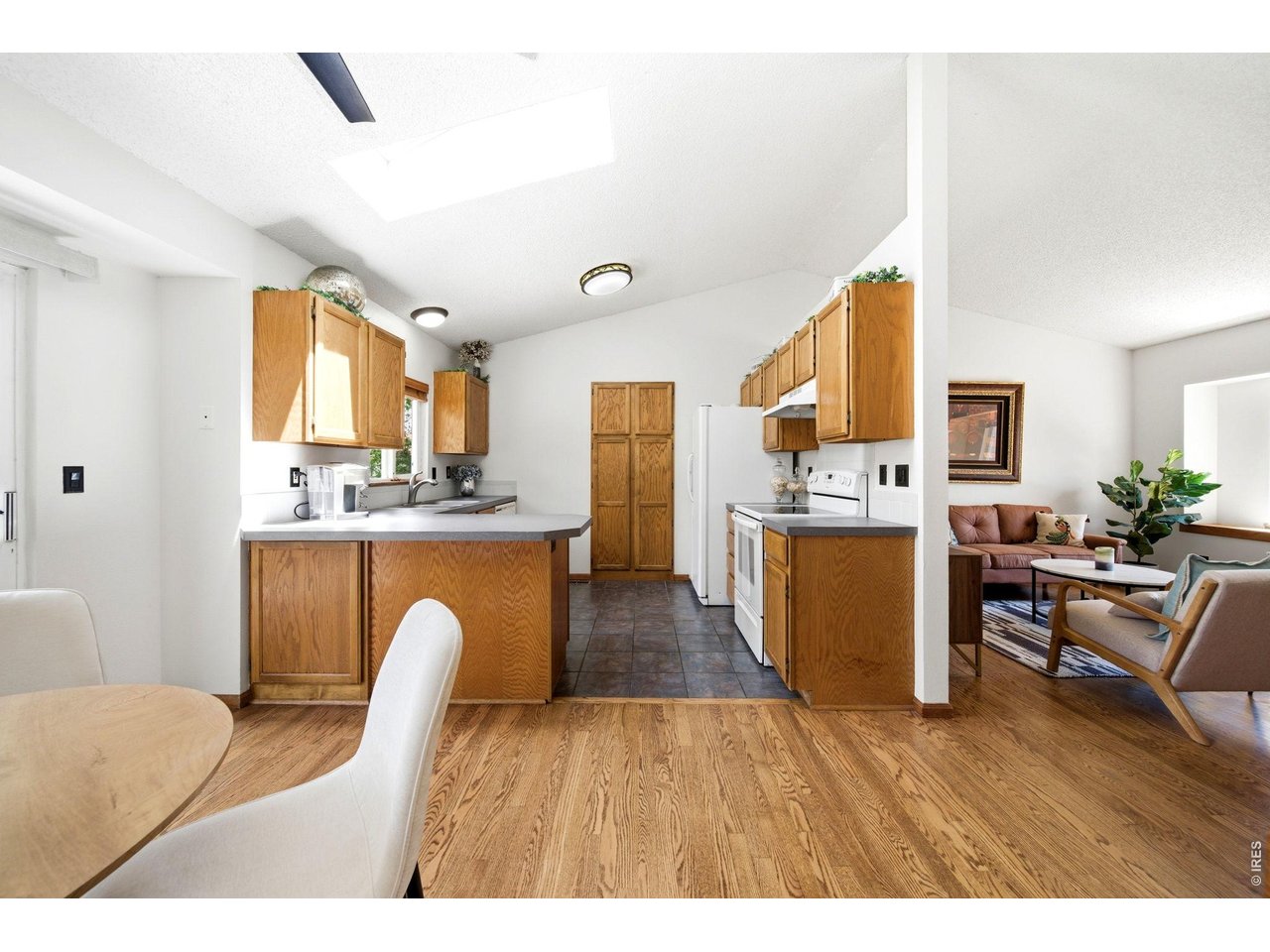 1479 Cattail Dr