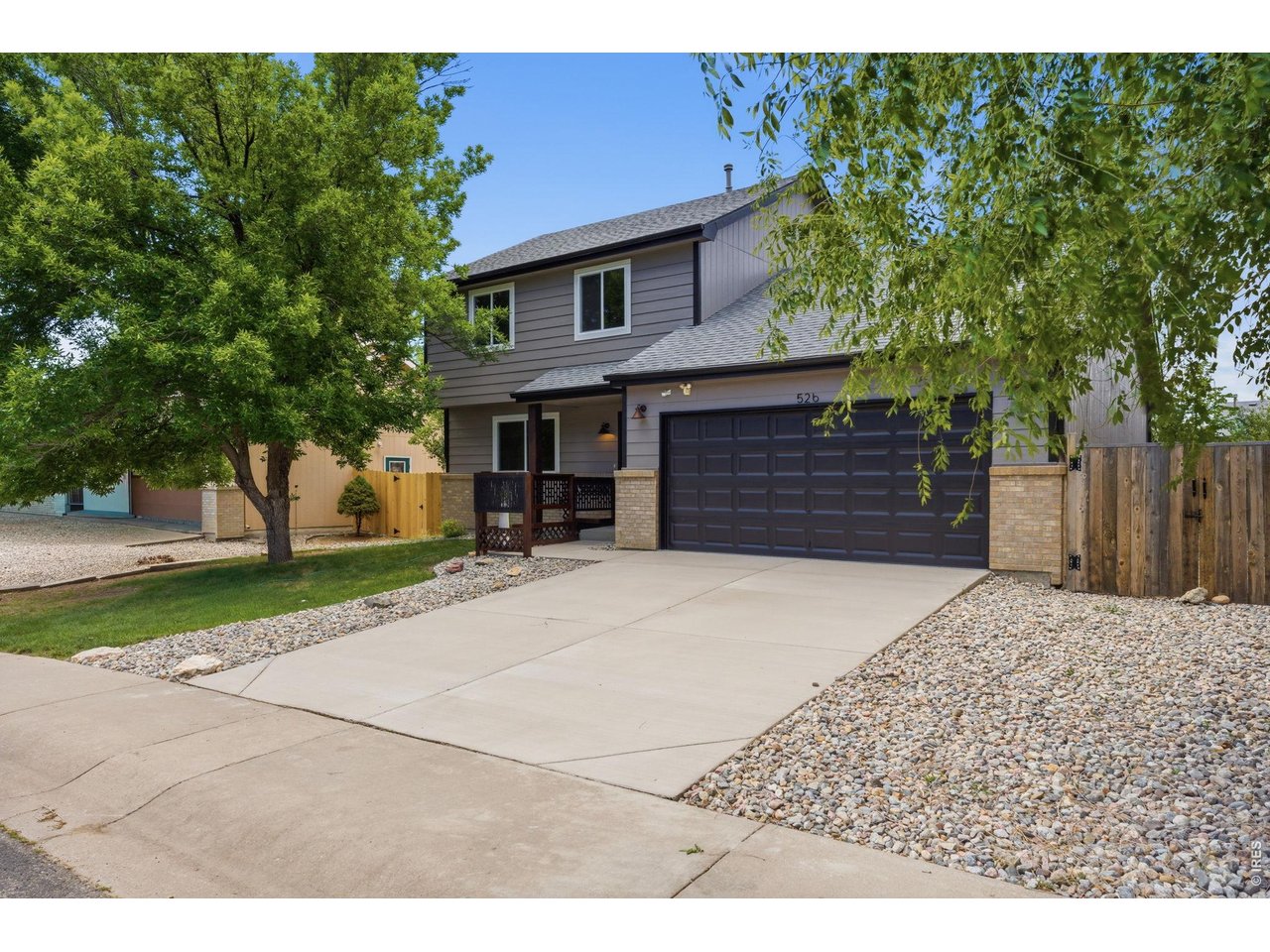 526 Suntrail Dr