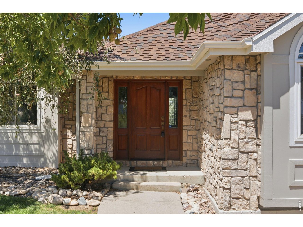 2710 Westridge Ct