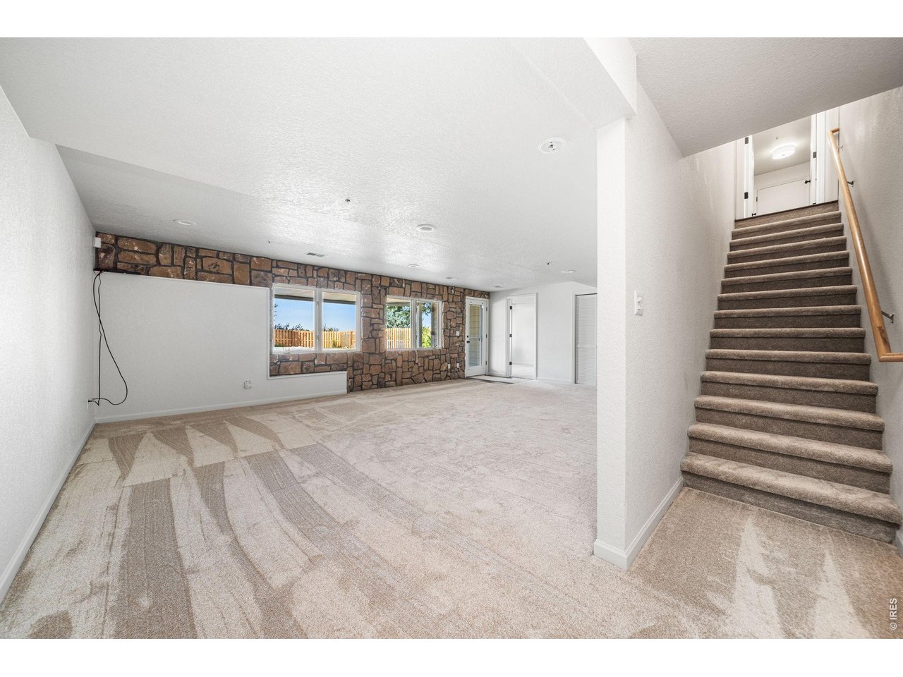 2710 Westridge Ct