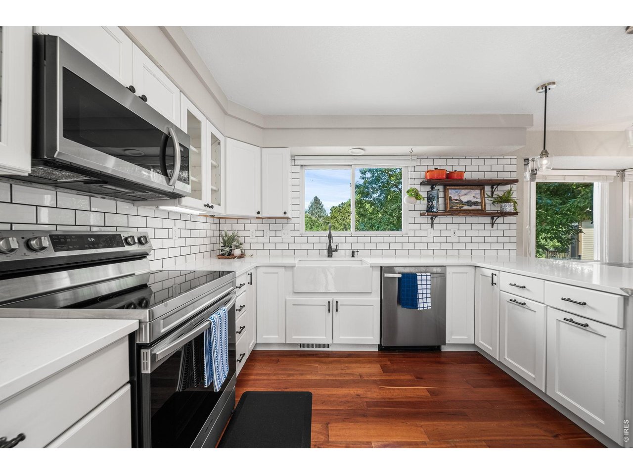 2800 Calendar Ct