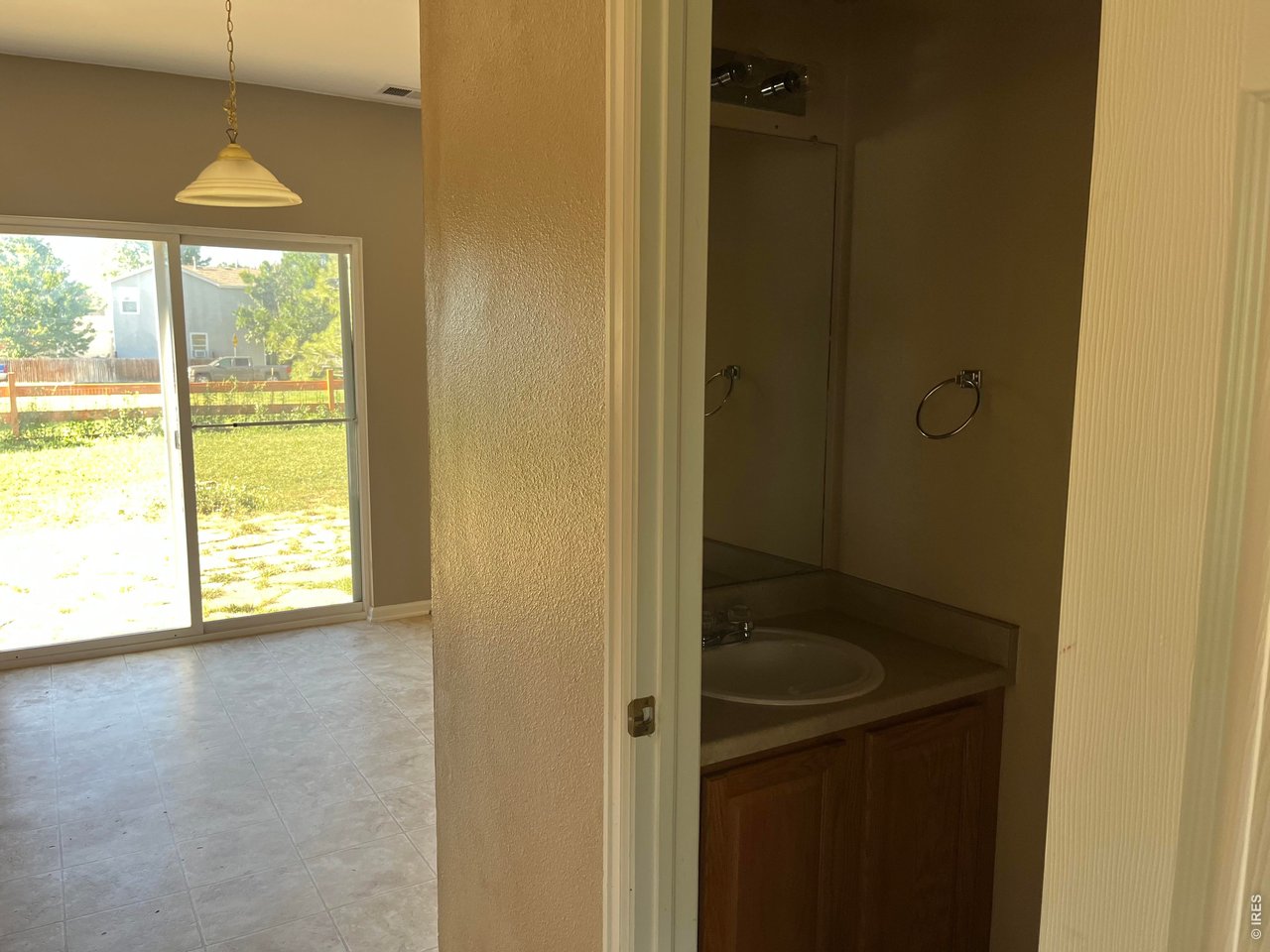 3838 Gardenwall Ct