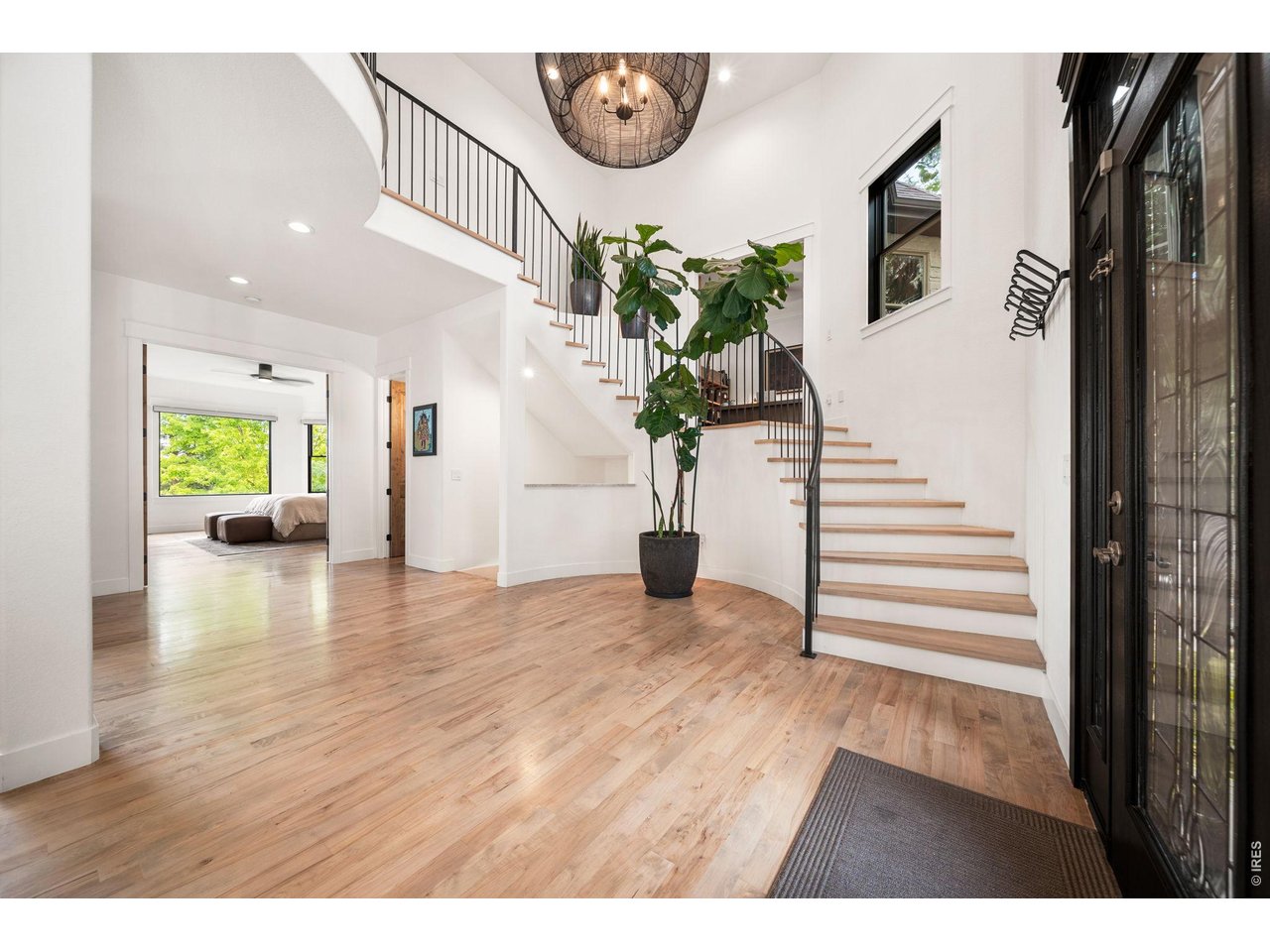 3020 Waterstone Ct
