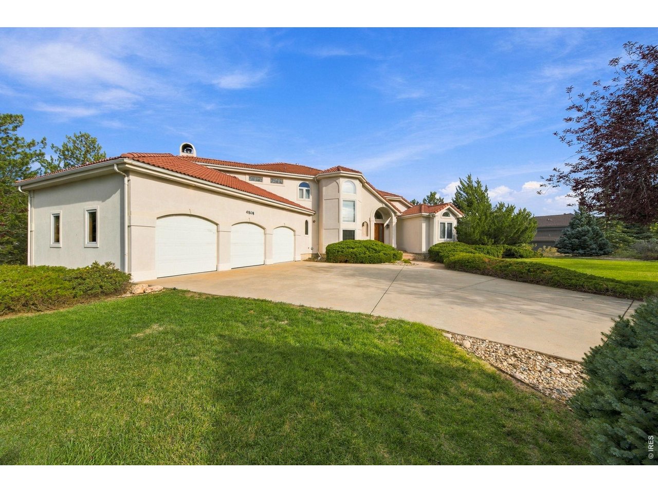 4808 Westridge Dr