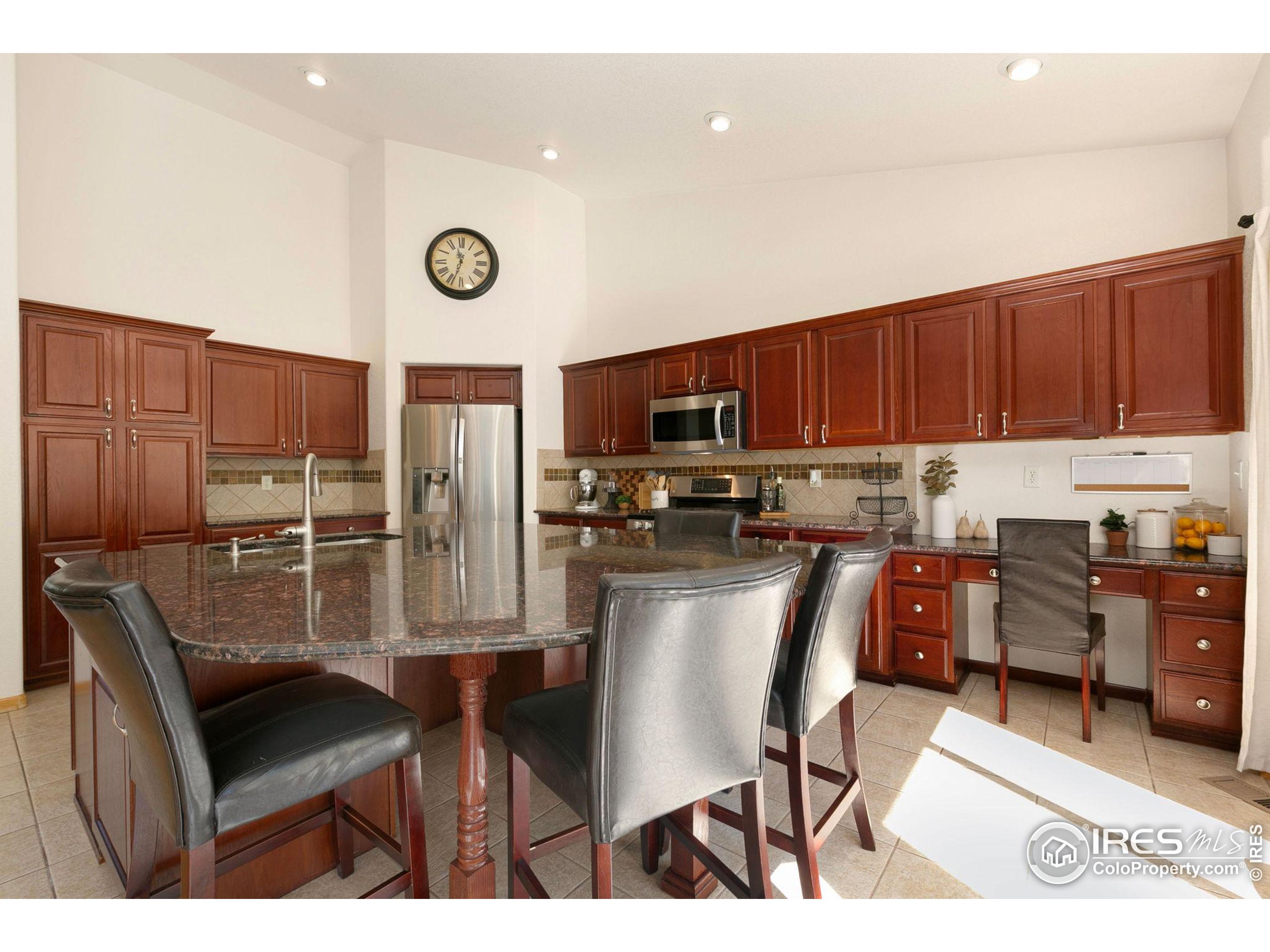 250 Camino del Mundo