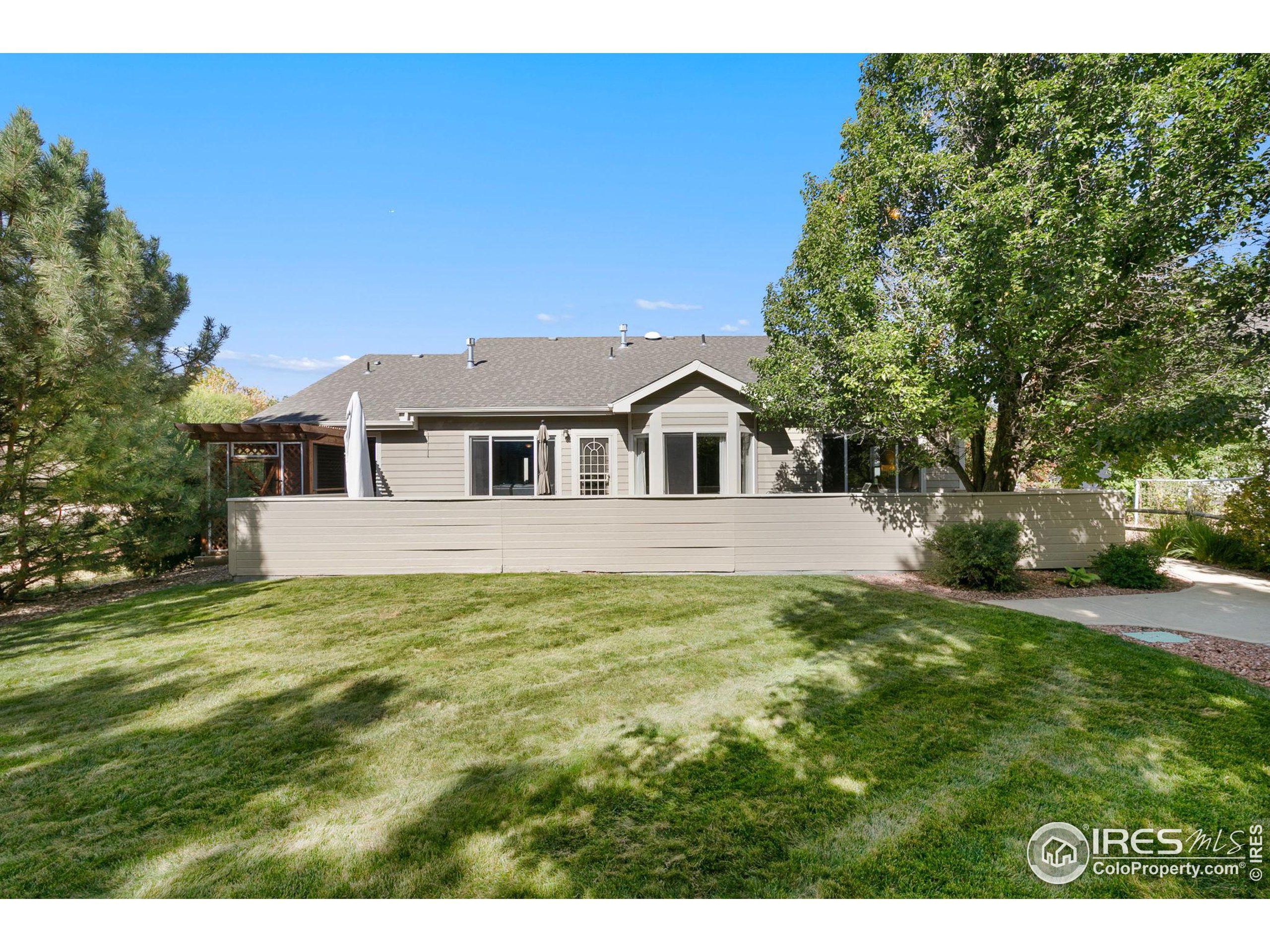 250 Camino del Mundo