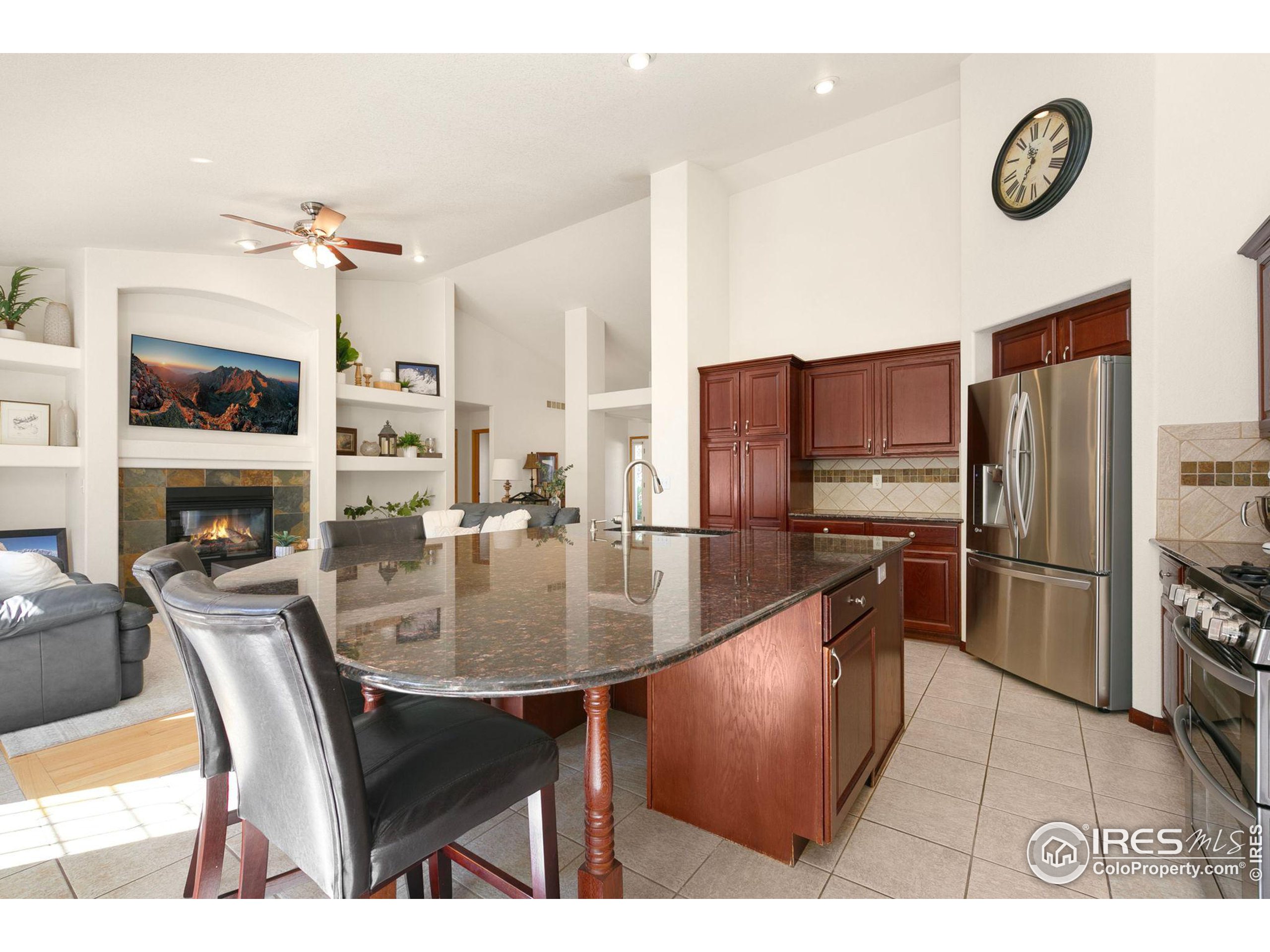 250 Camino del Mundo