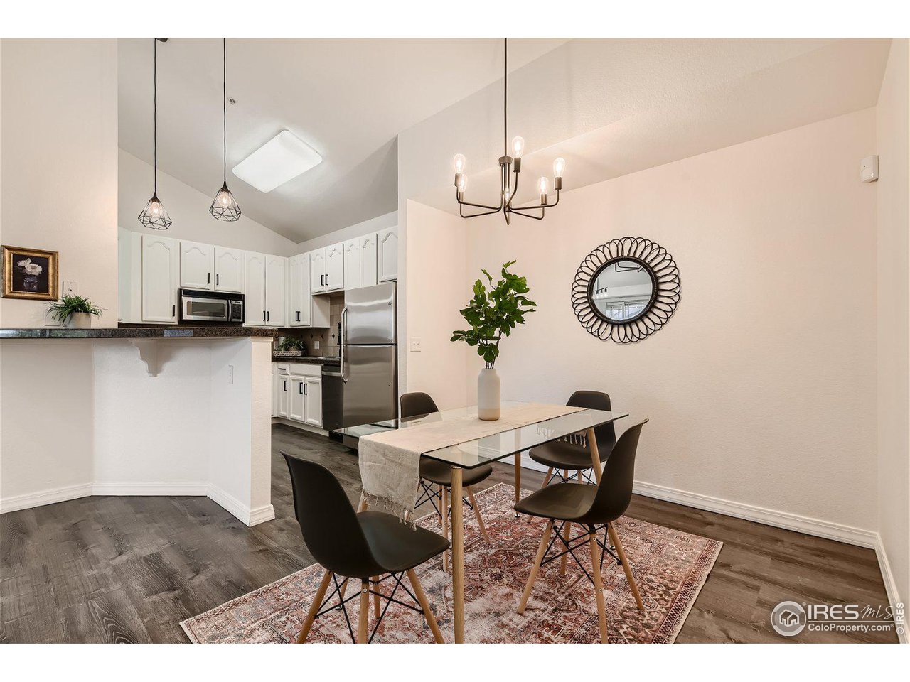 2133 Krisron Rd Unit: E301