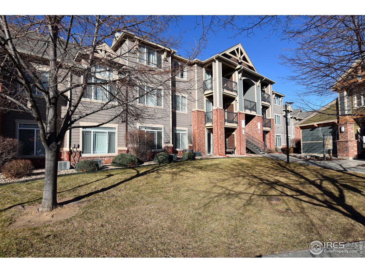 2133 Krisron Rd Unit: E301