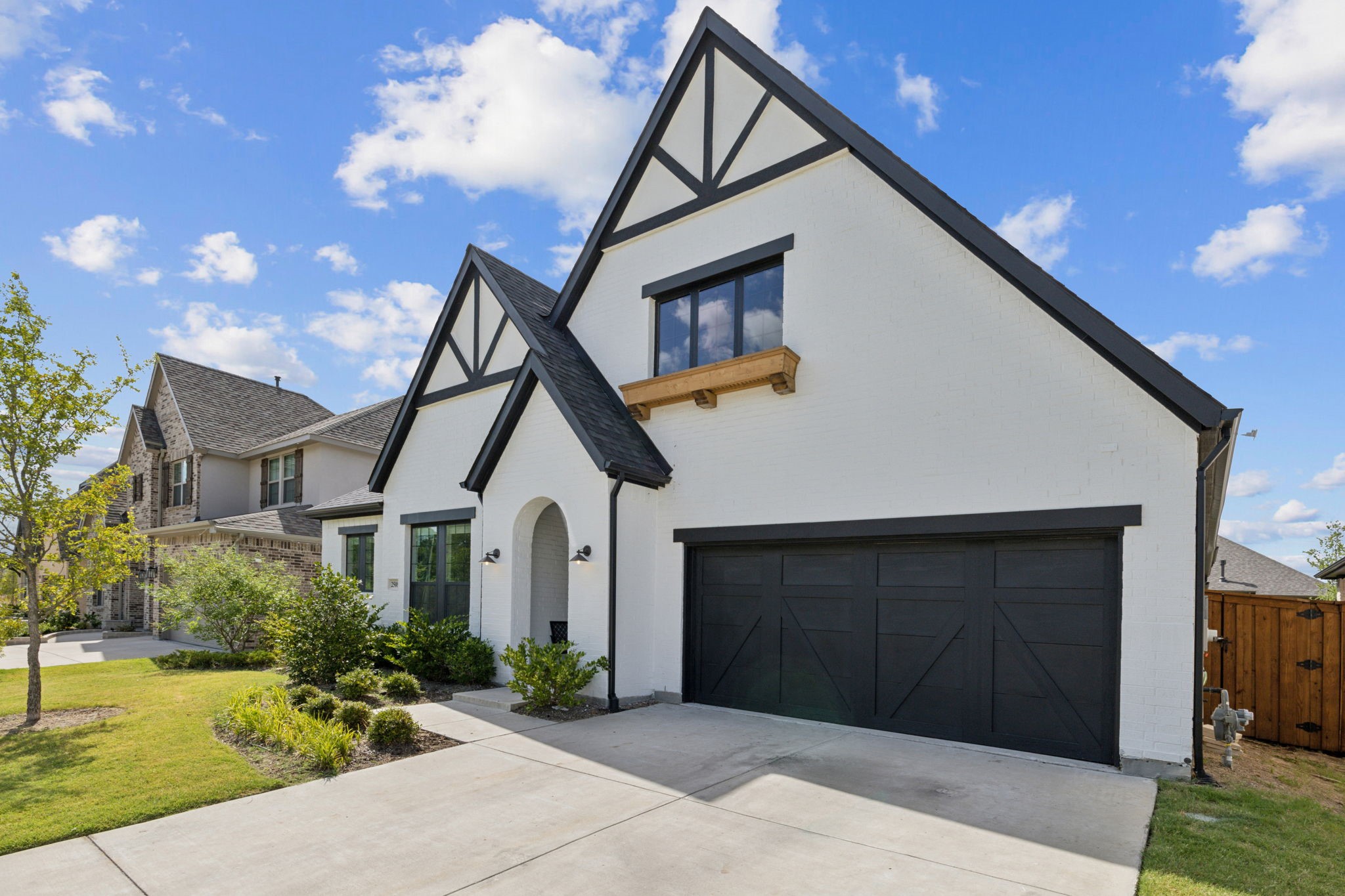 2508 Pioneer Pond Road