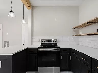 626 Cedar Hill Avenue