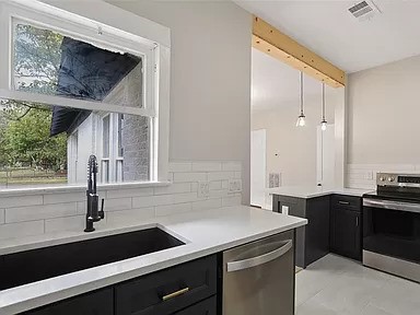 626 Cedar Hill Avenue