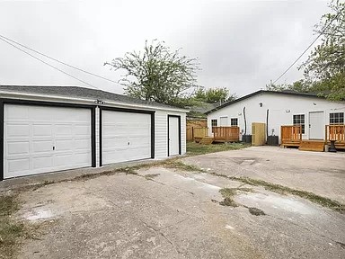 626 Cedar Hill Avenue