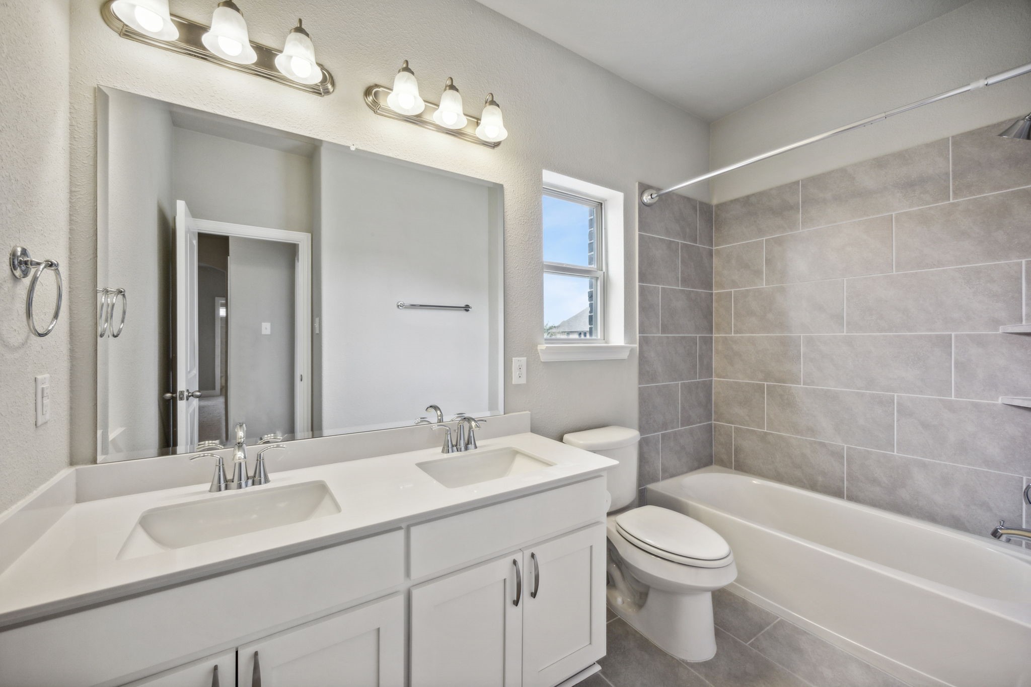 5309 Delta Blush Lane
