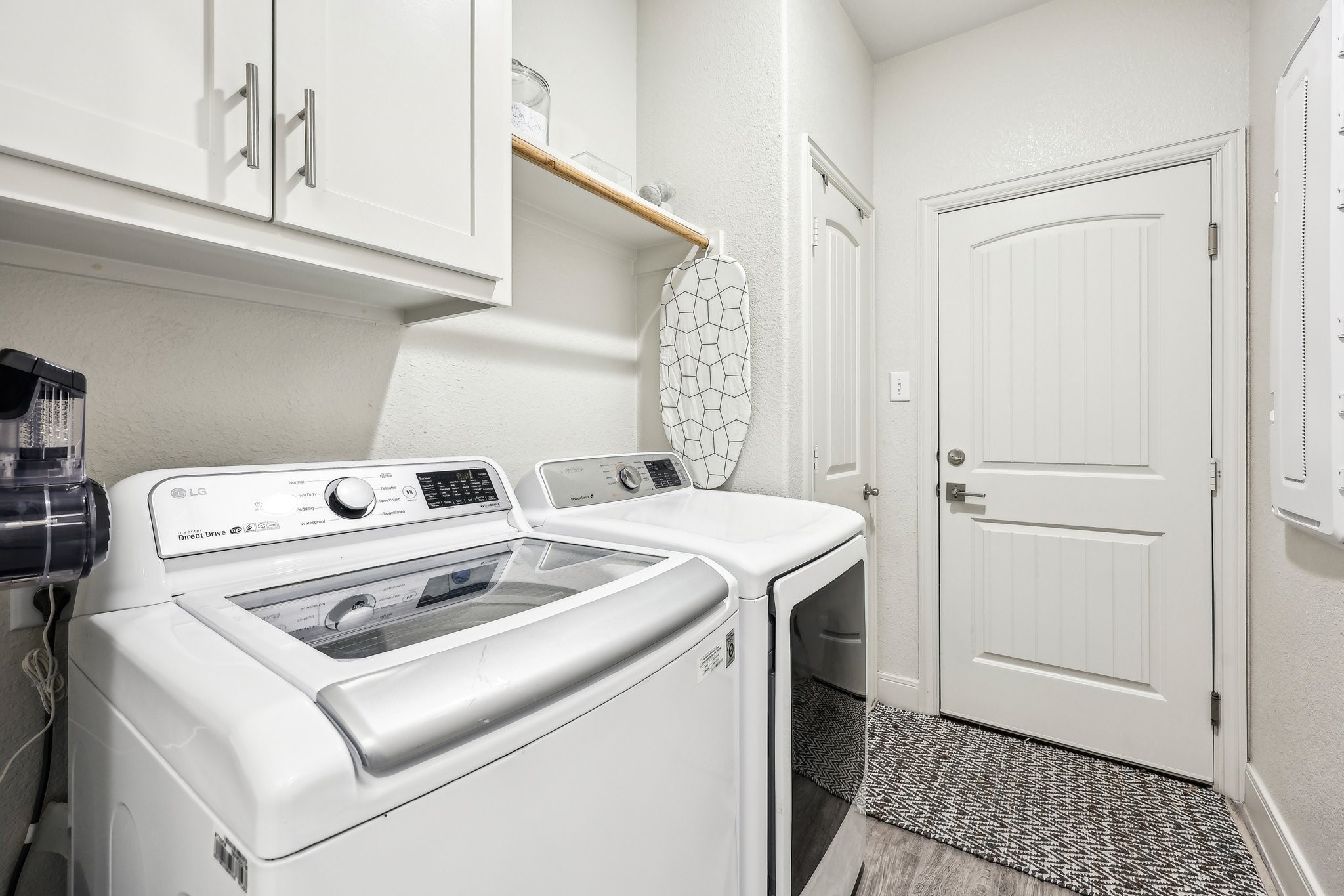 395 Waters Ridge Drive