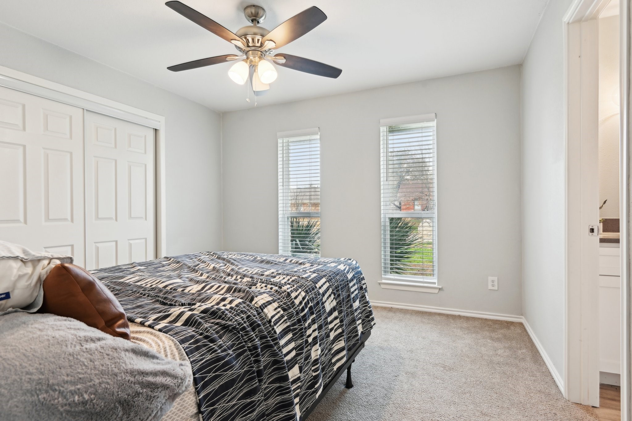 3404 Peachtree Lane