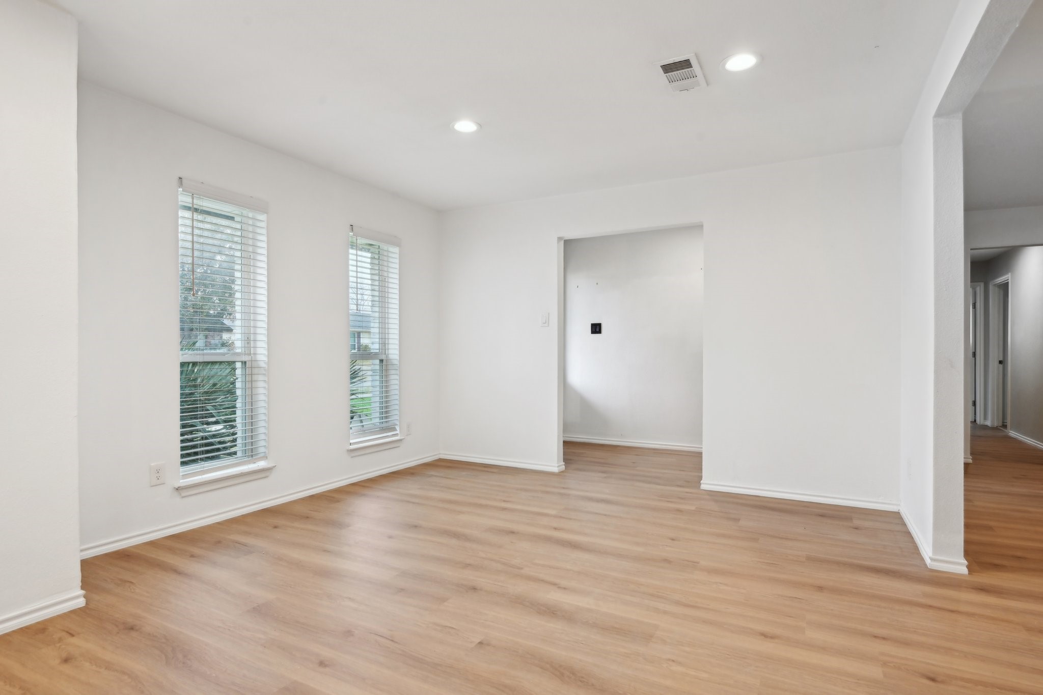 3404 Peachtree Lane