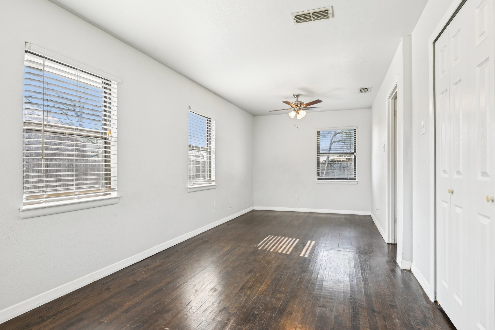 10319 Sylvia Drive