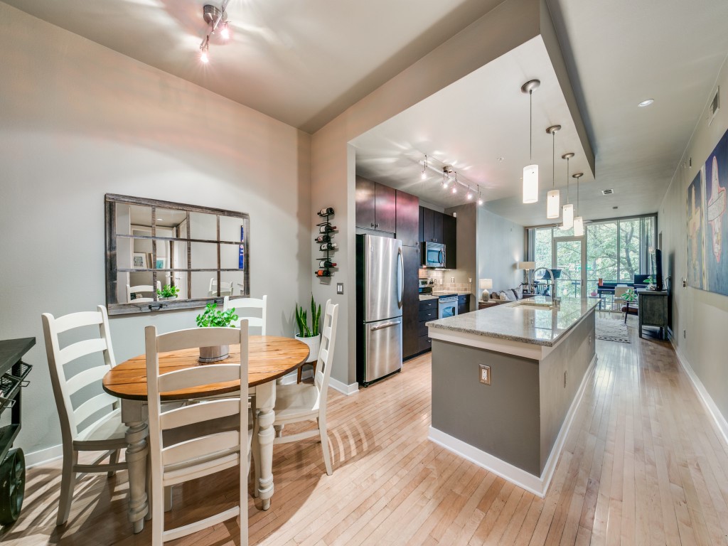 2950 Mckinney Avenue 211